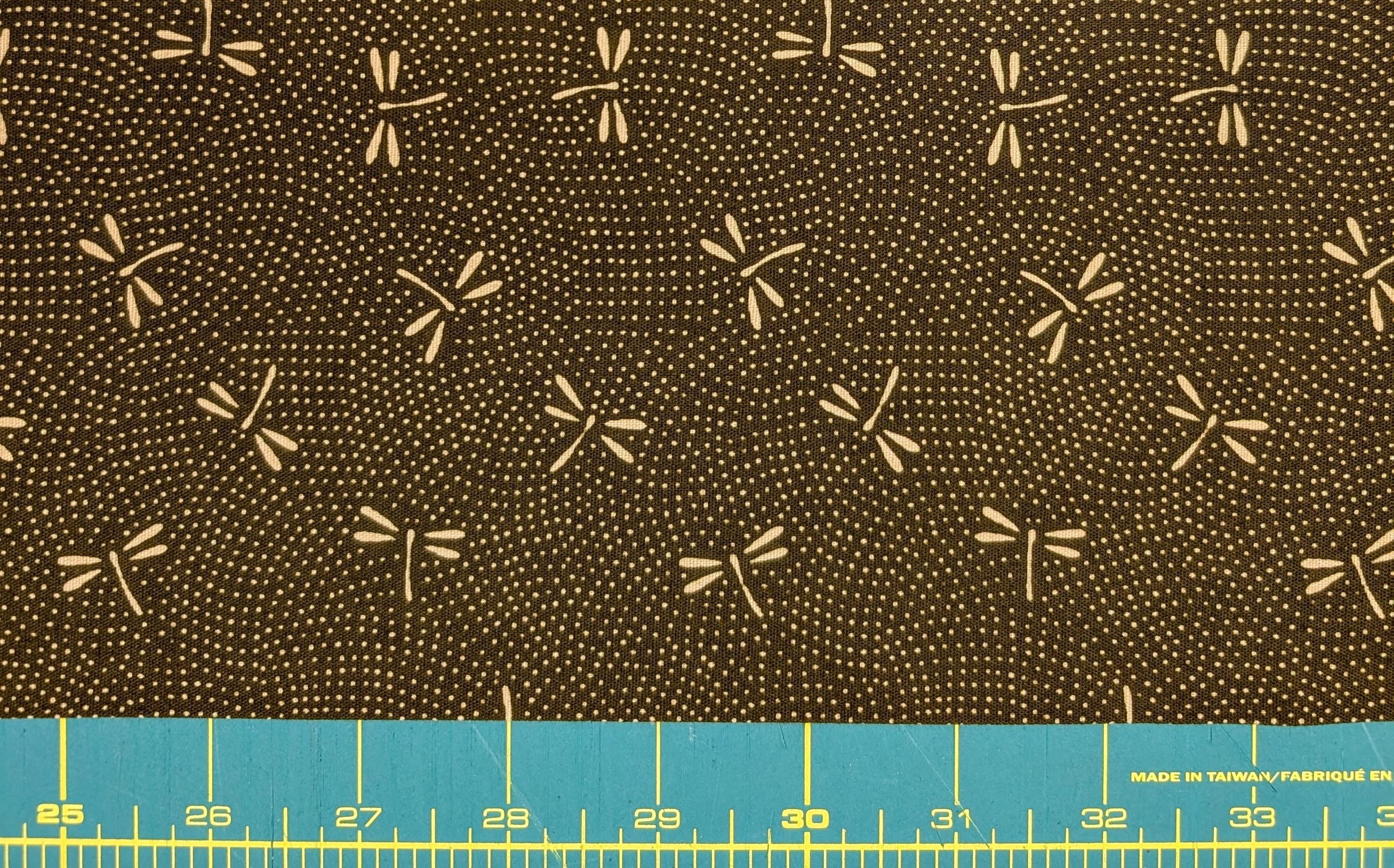 NEW Dotted Dragonflies Senyo Japanese cotton fabric SK-100-4 E green