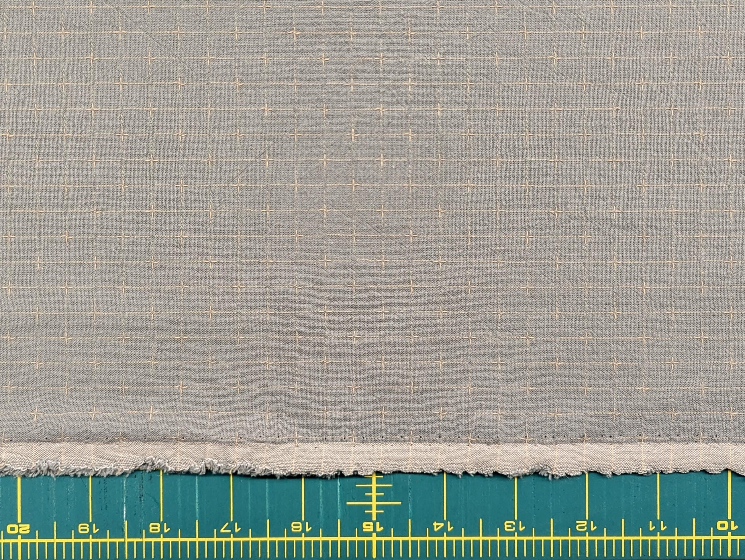 Japanese yarn dyed gridded stitches cotton fabric 4547-352 pale blue