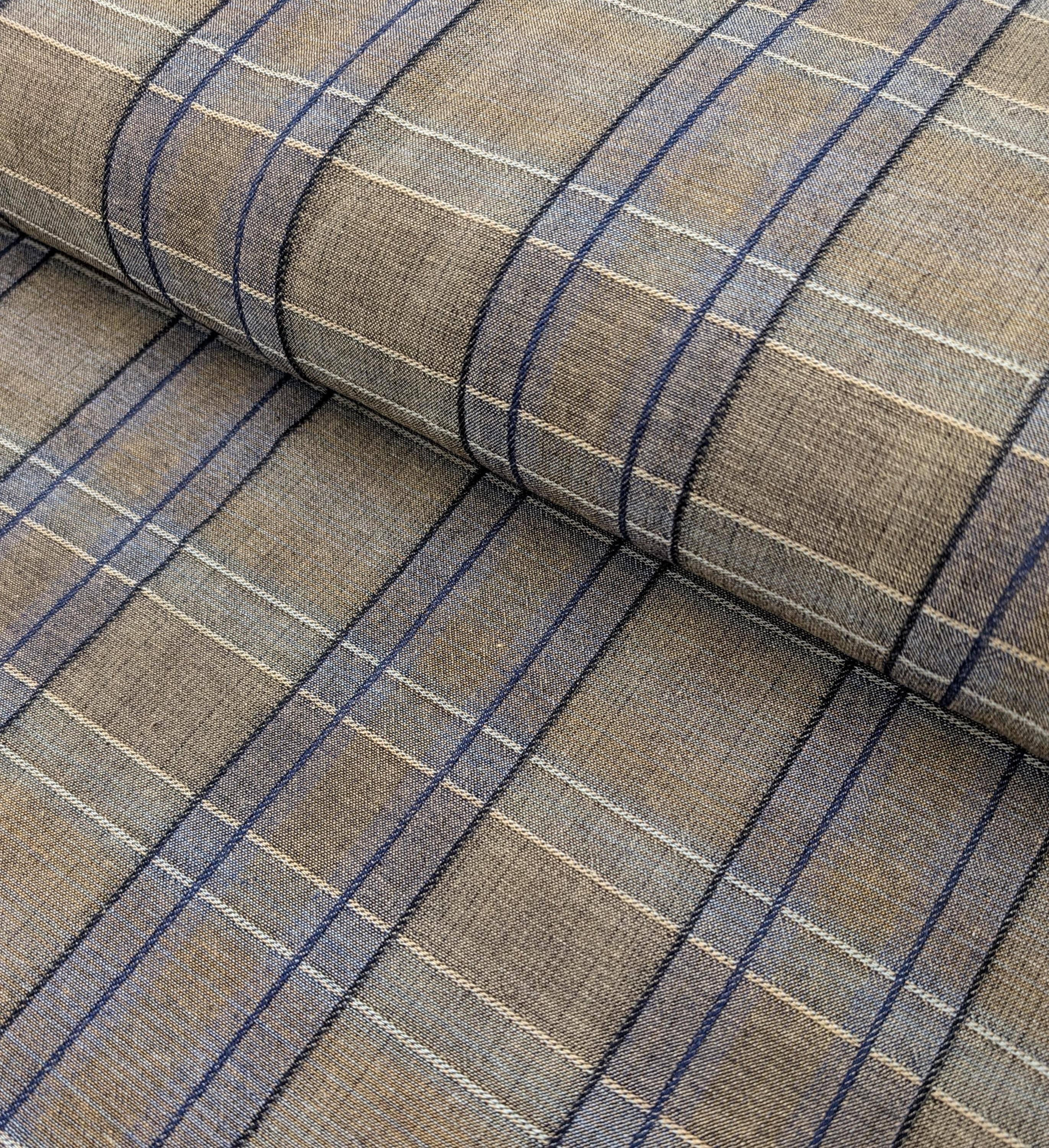 Cosmo plaid Japanese yarn dyed cotton taupe fabric AY77000-4 E gray & blue