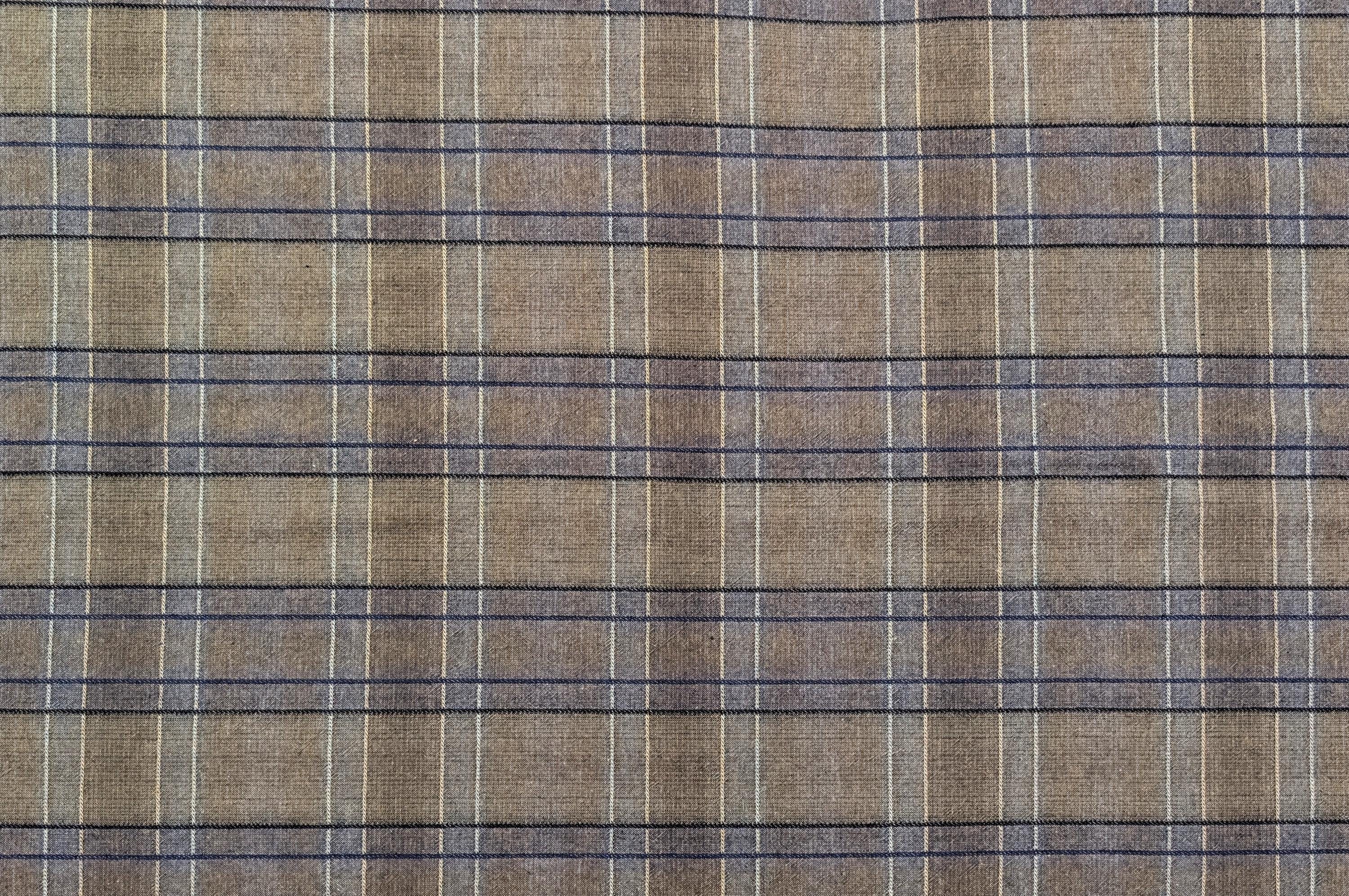 Cosmo plaid Japanese yarn dyed cotton taupe fabric AY77000-4 E gray & blue