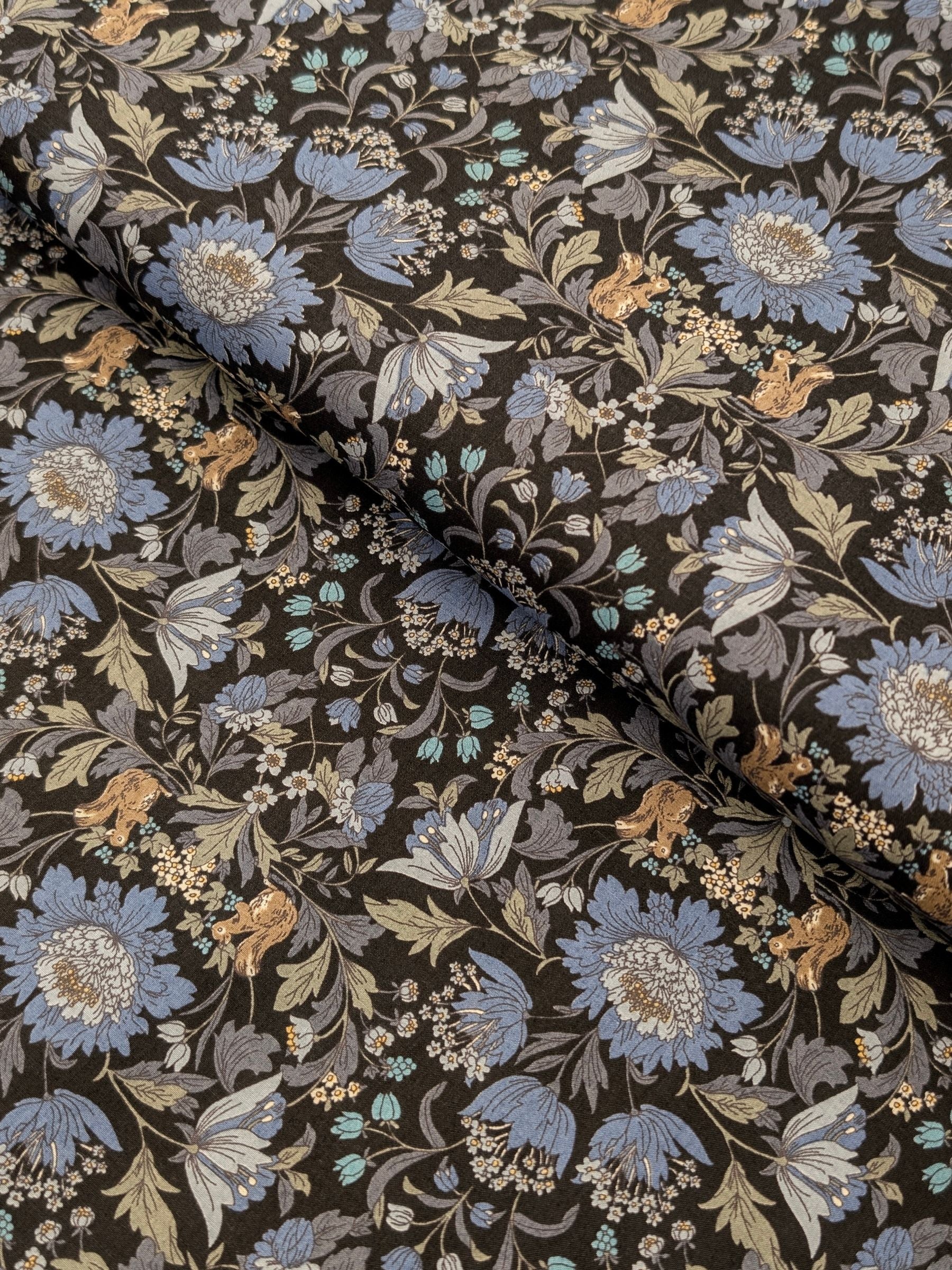Hideko様オーダー　黒い羽のバングル&リボンフロート&ポンポンフロート Hokkoh - Squirrels and Mirrored Flowers Cotton Lawn Fabric - Black & B