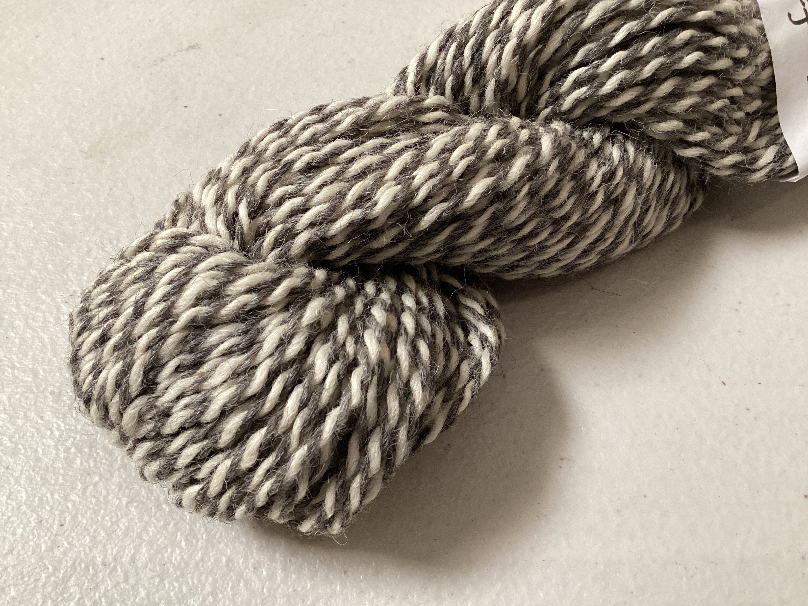 Fanfare Farms - Alpaca Yarn - Gray & White Plied