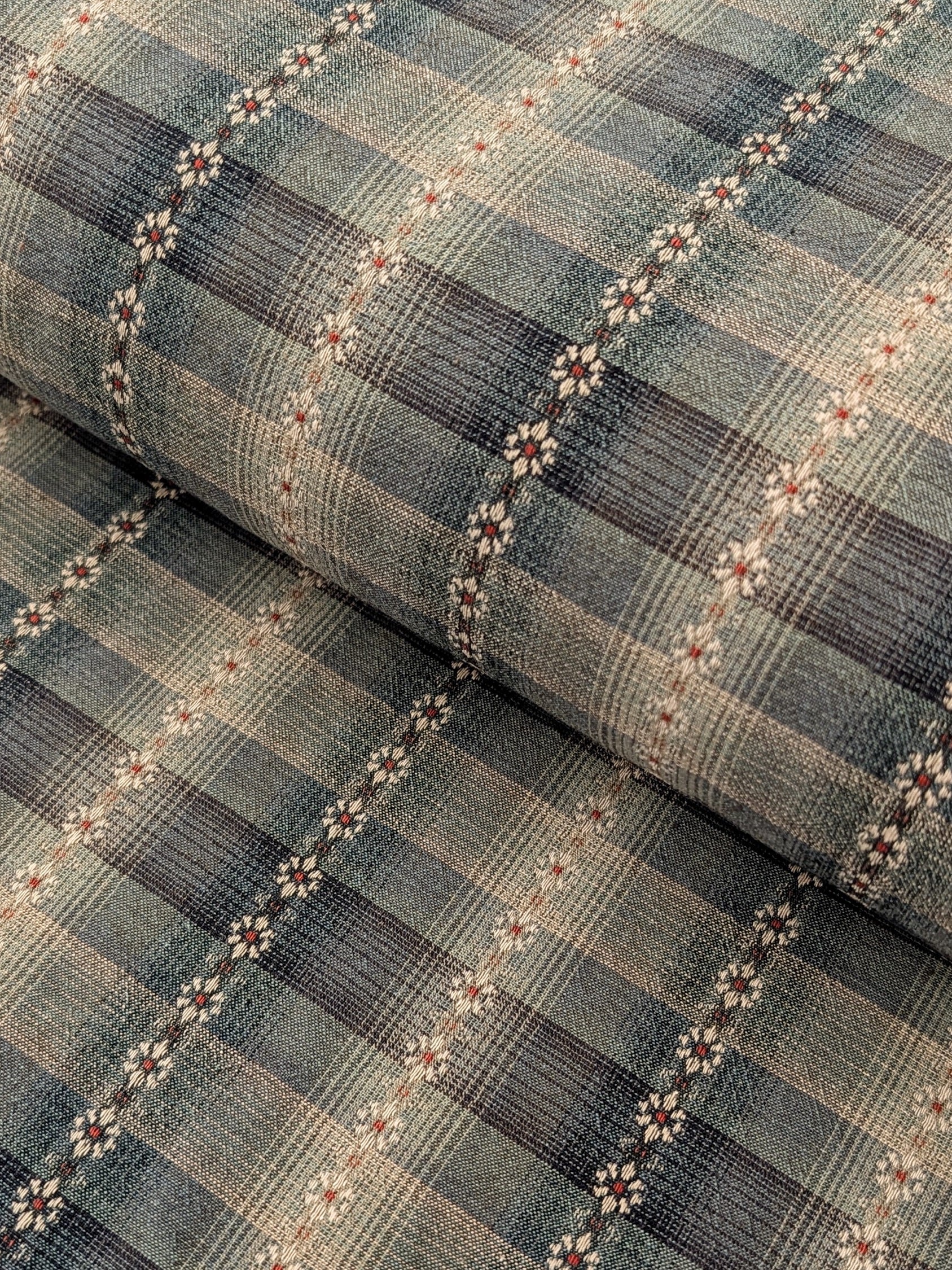 MYD - Daisy Chain Glen Check Plaid Yarn Dyed Cotton Fabric - Dark Blue and Beige