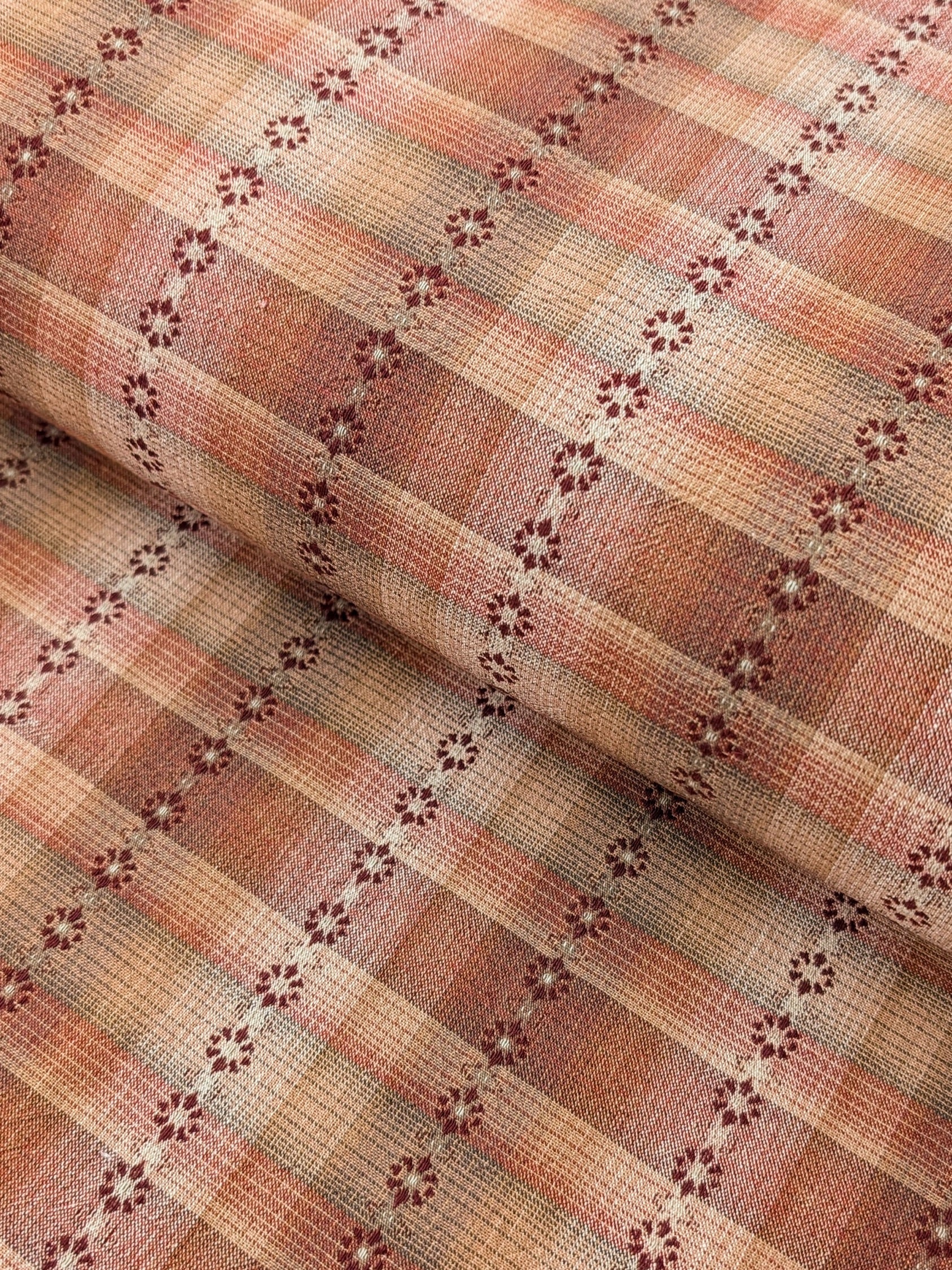 MYD - Daisy Chain Glen Check Plaid Yarn Dyed Cotton Fabric - Brick Red and Beige