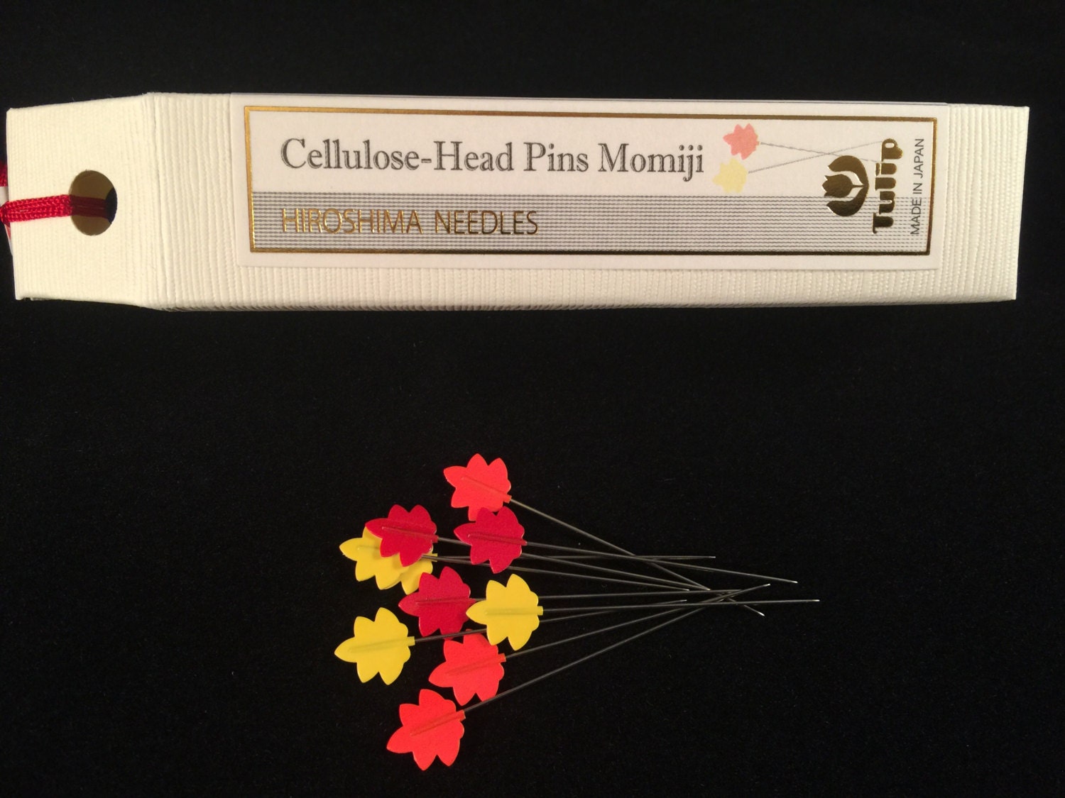 Tulip - Maple Leaf Pins Momiji