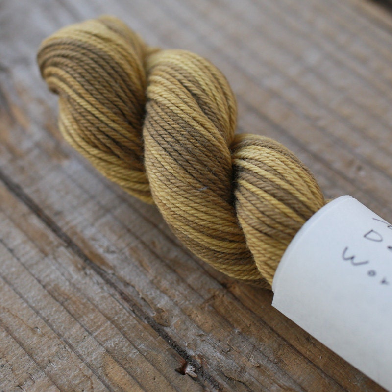 Maito - Natural Dyed Cotton Sashiko and Kogin Thread 70m Skein - Variegated Olive