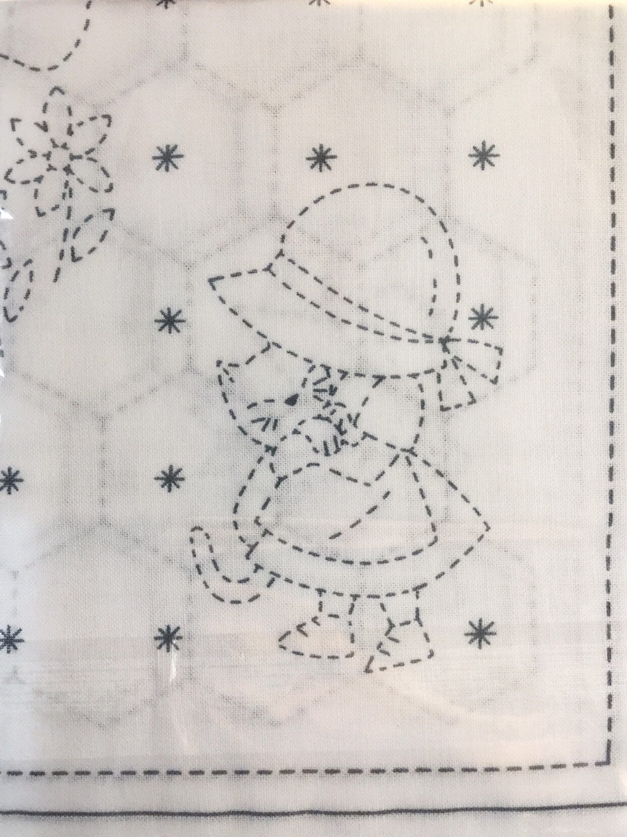 Orimono Imports - Sunbonnet Sue and Honeycomb Double Print Sashiko Hana Fukin Sampler Towel - White