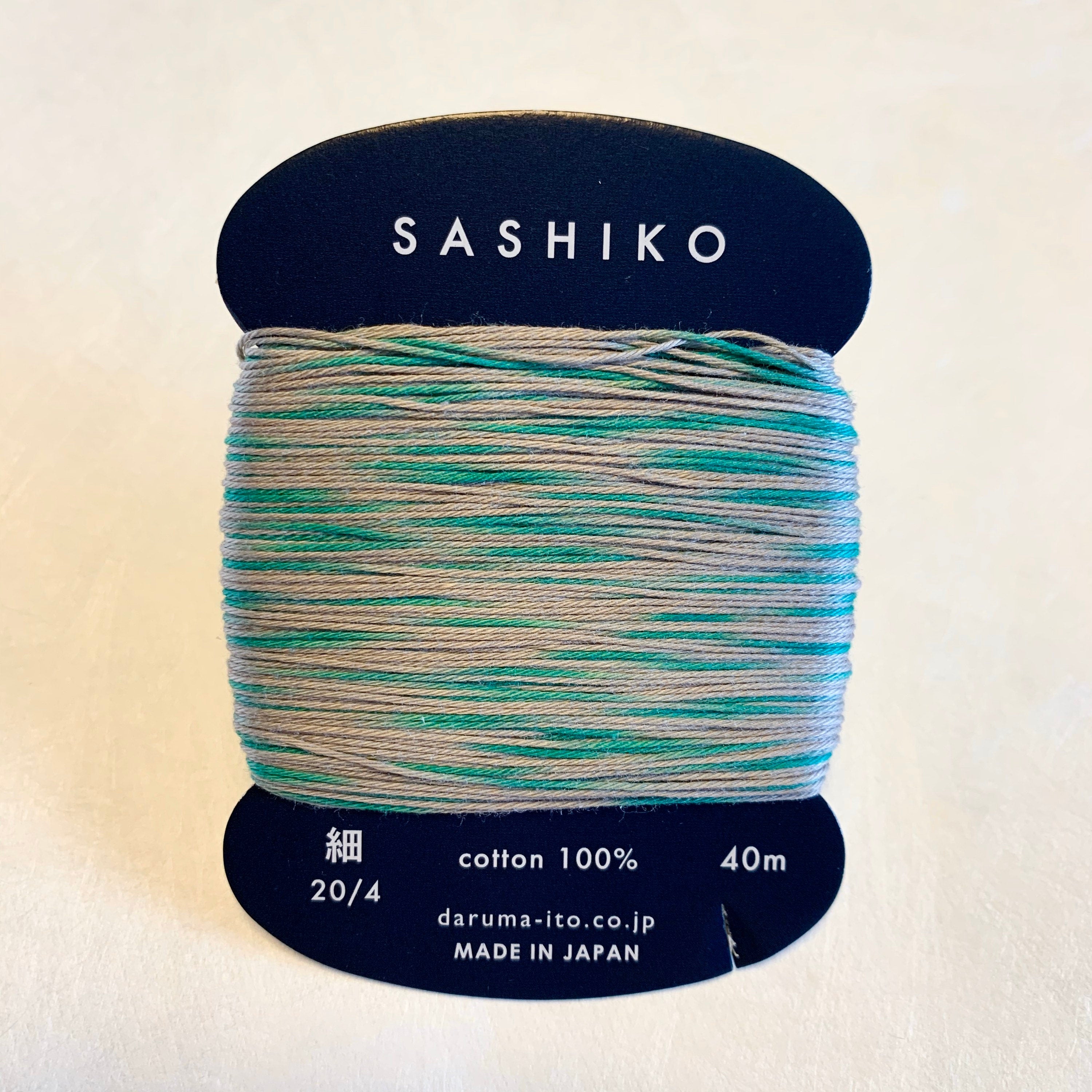 Daruma - Cotton Sashiko Thread 40m Card 20/4 - #301 Variegated Silver Gray and Spring Green