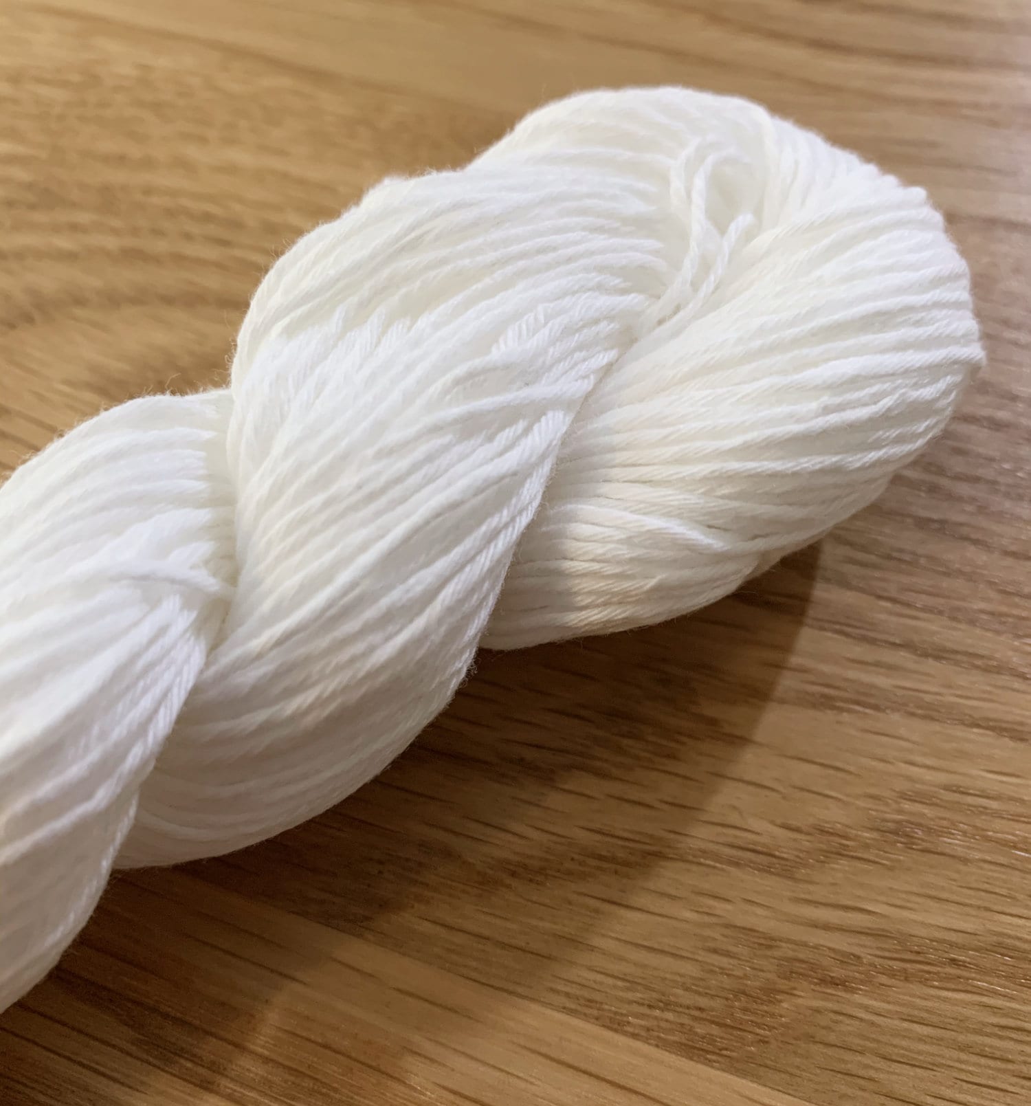 Daruma - Cotton Kogin Thread 100m Card 20/8 - Prepared For Dye White