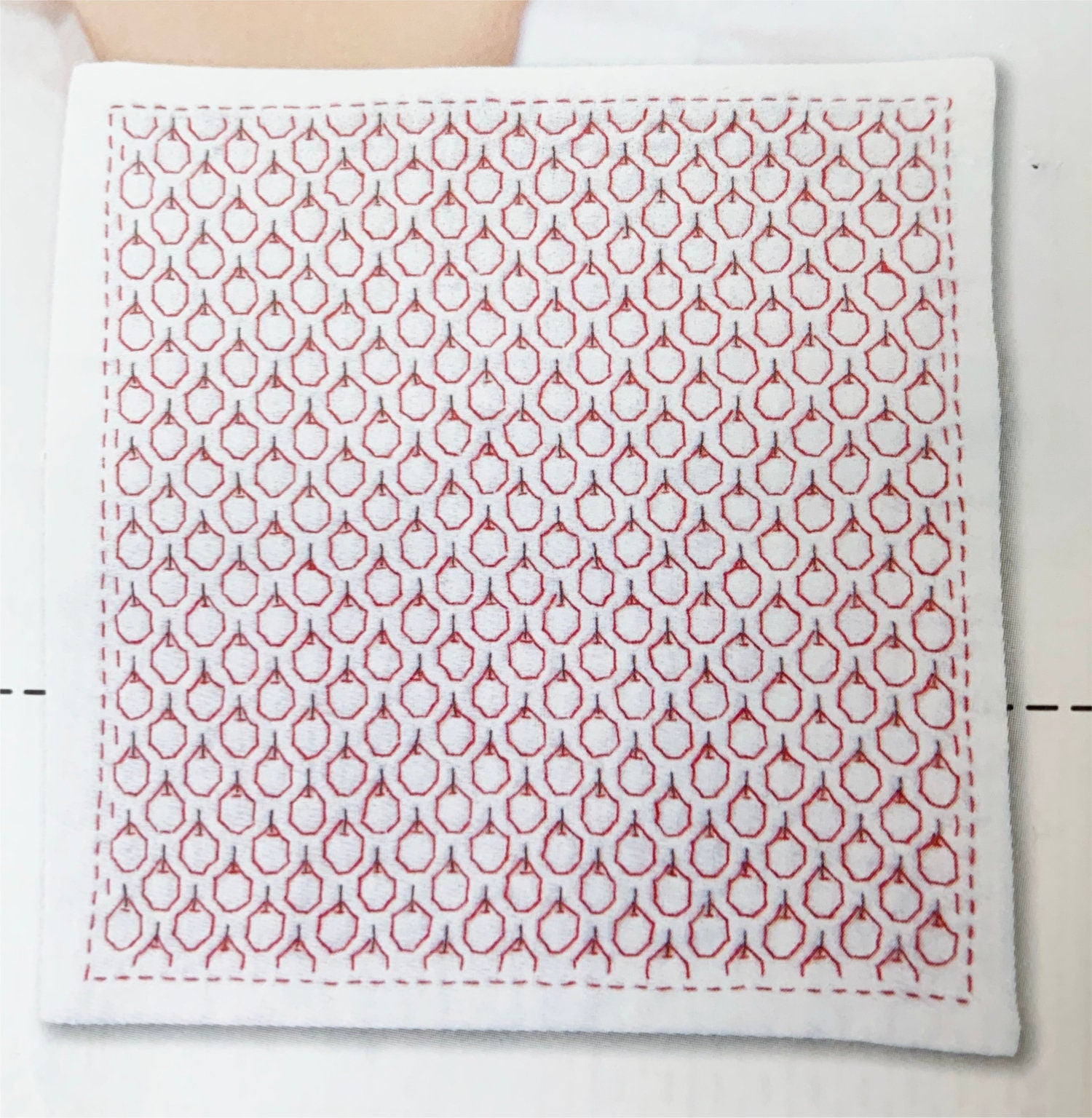 Olympus - Apples Sashiko Handkerchief Sampler Kit - White