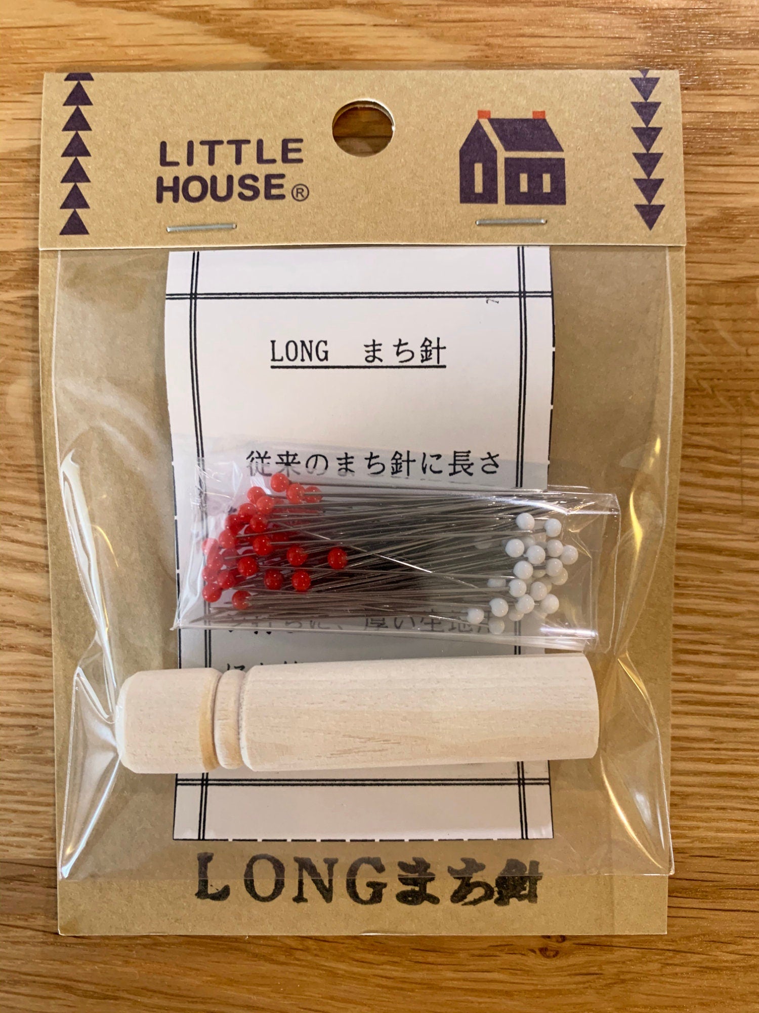 Little House - Long Glass Head Pins with Wooden Case - Red White