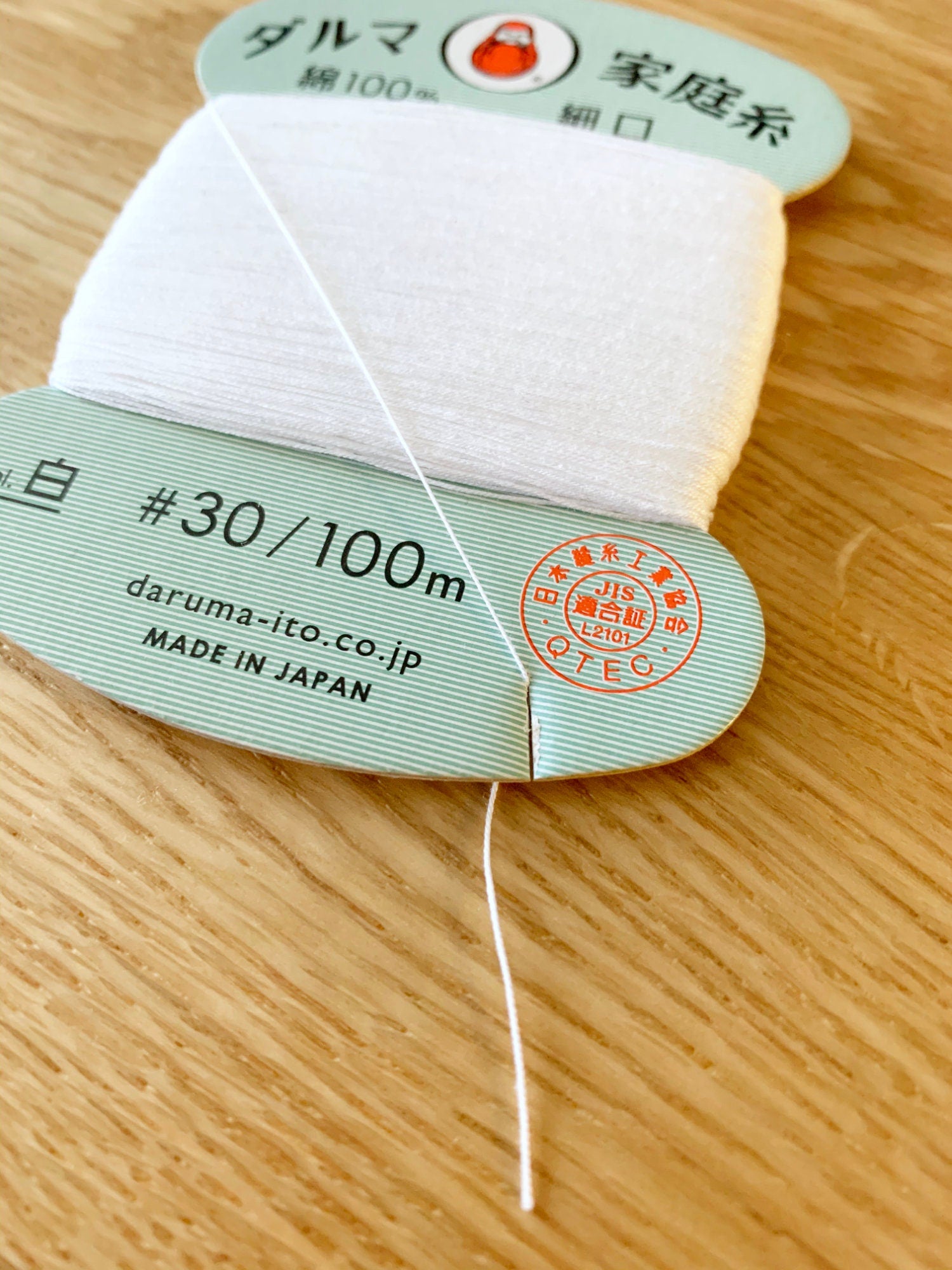 Daruma - Cotton Hand Sewing Thread Size #30 100m Card - Color Shiro White