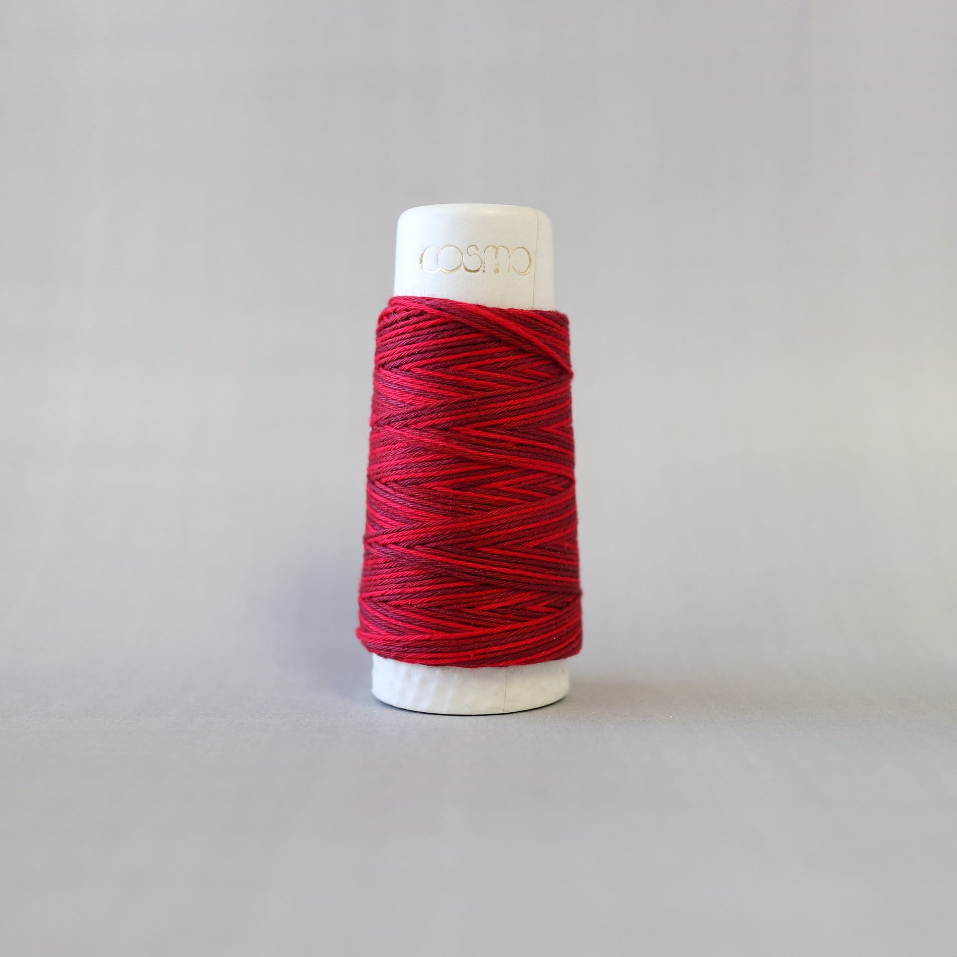Lecien Cosmo - 'Hidamari' Cotton Sashiko Thread 30m Spool - Cranberry (Gradation Red)