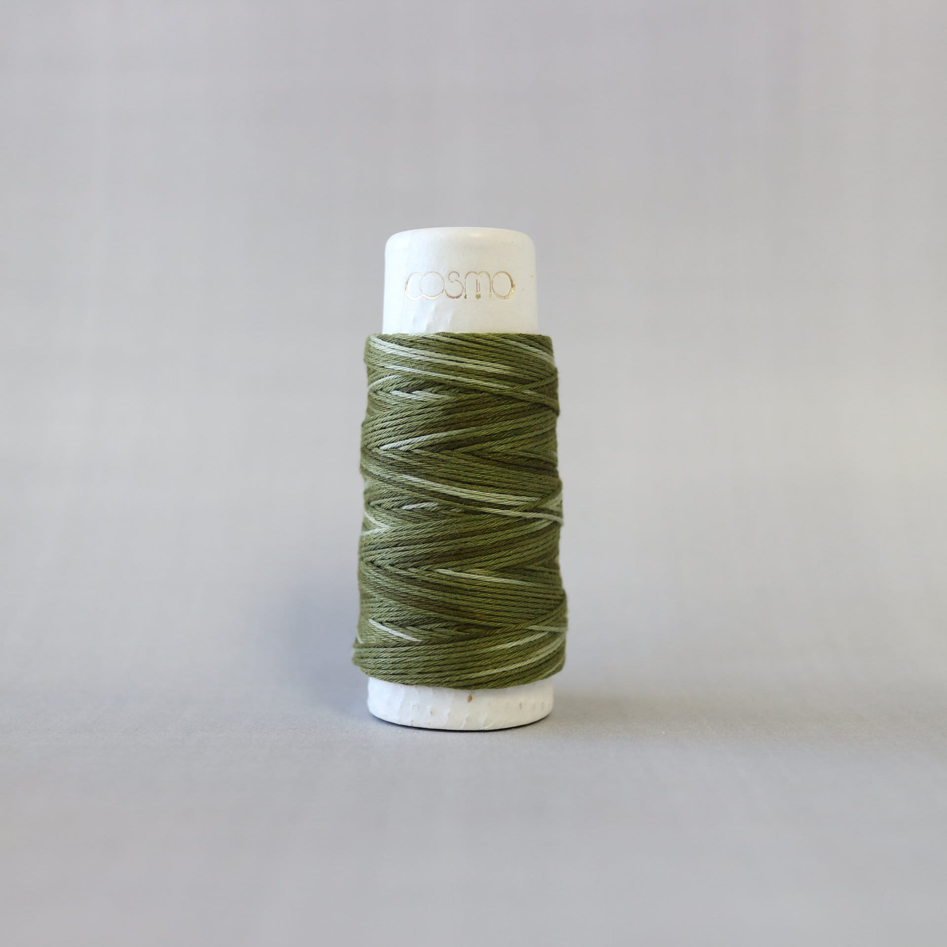 Lecien Cosmo - 'Hidamari' Cotton Sashiko Thread 30m Spool - Forest Moss (Gradation Green)