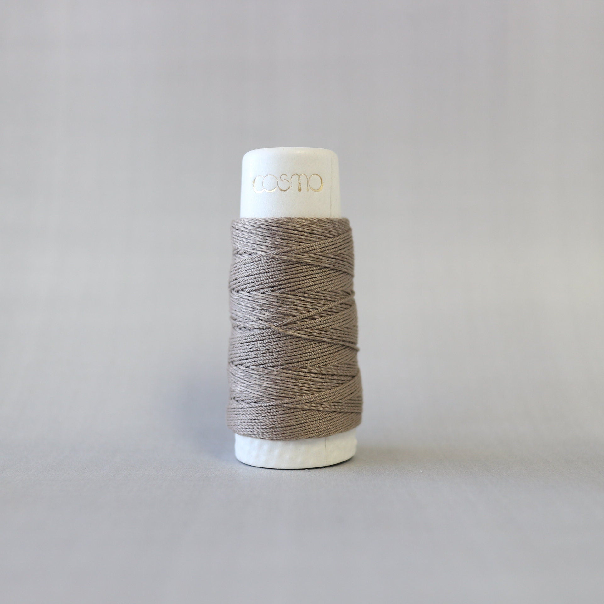 Lecien Cosmo - 'Hidamari' Cotton Sashiko Thread 30m Spool - Pale Taupe (Solid)