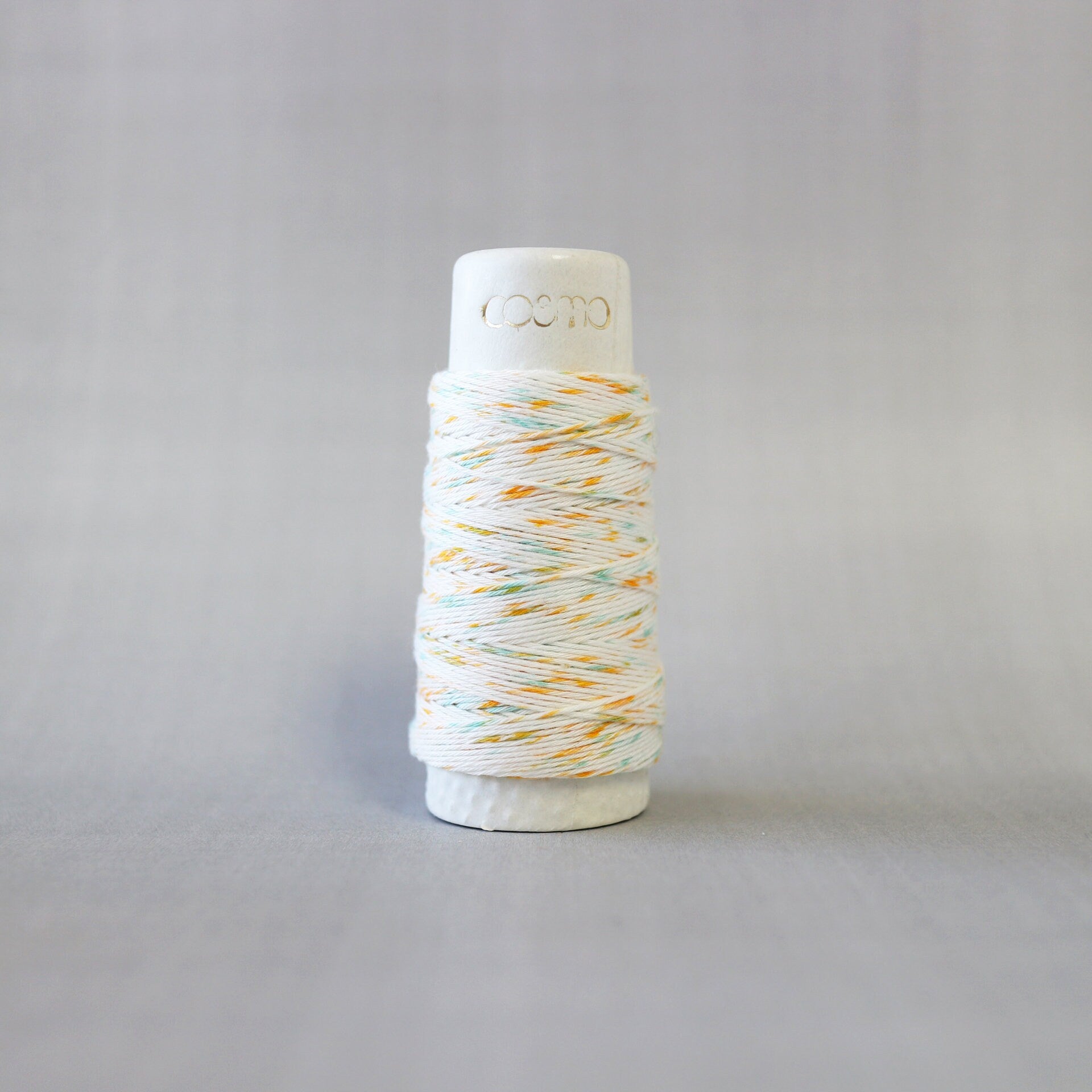 Lecien Cosmo - 'Hidamari' Cotton Sashiko Thread 30m Spool - Shaved Ice Orange Blue (Speckle)