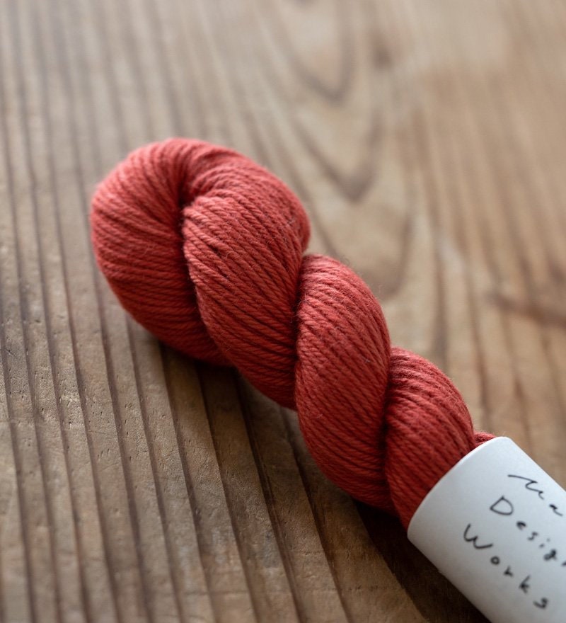 Maito Natural Dyed Stitching Thread for sashiko and kogin monochrome orange color 10309-OR