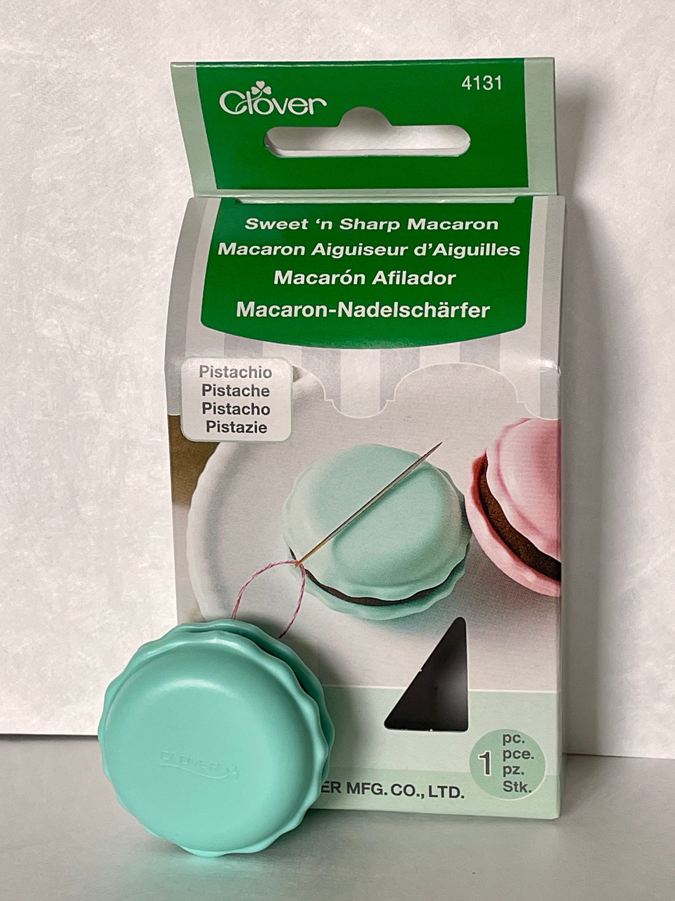 Clover - Sweet 'n Sharp Macaron Needle Sharpener - Pistachio