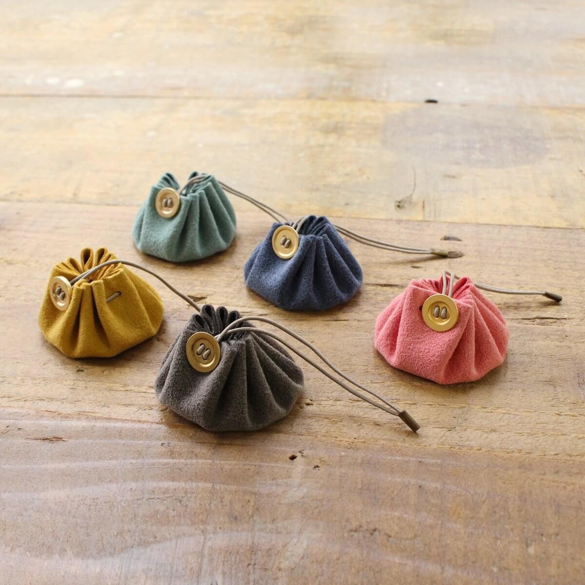 Cohana - Japanese Seki Mini Scissors and Mini Drawstring Pouch - Assorted Colors