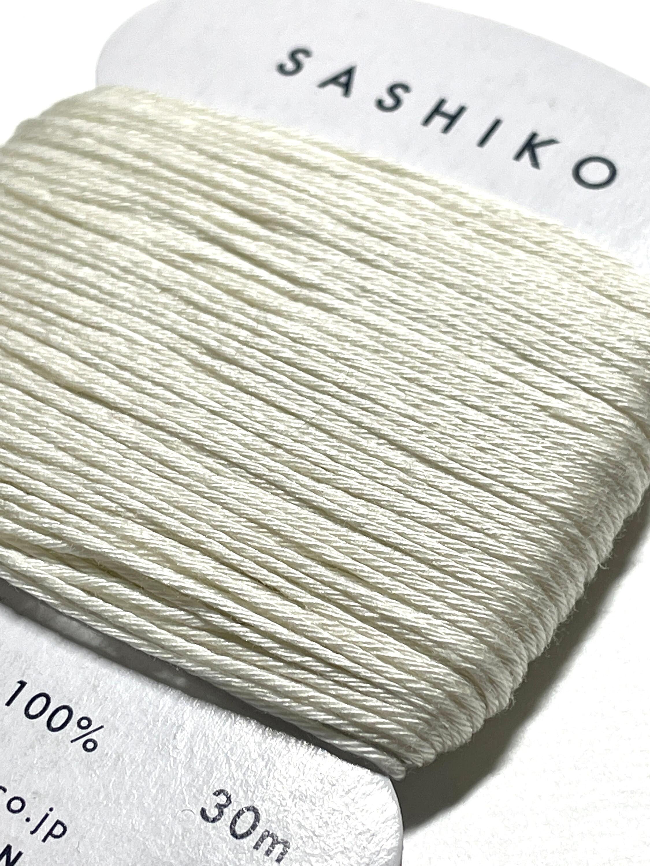 Daruma - Cotton Sashiko Thread 30m Card 20/6 - #202 Off-White