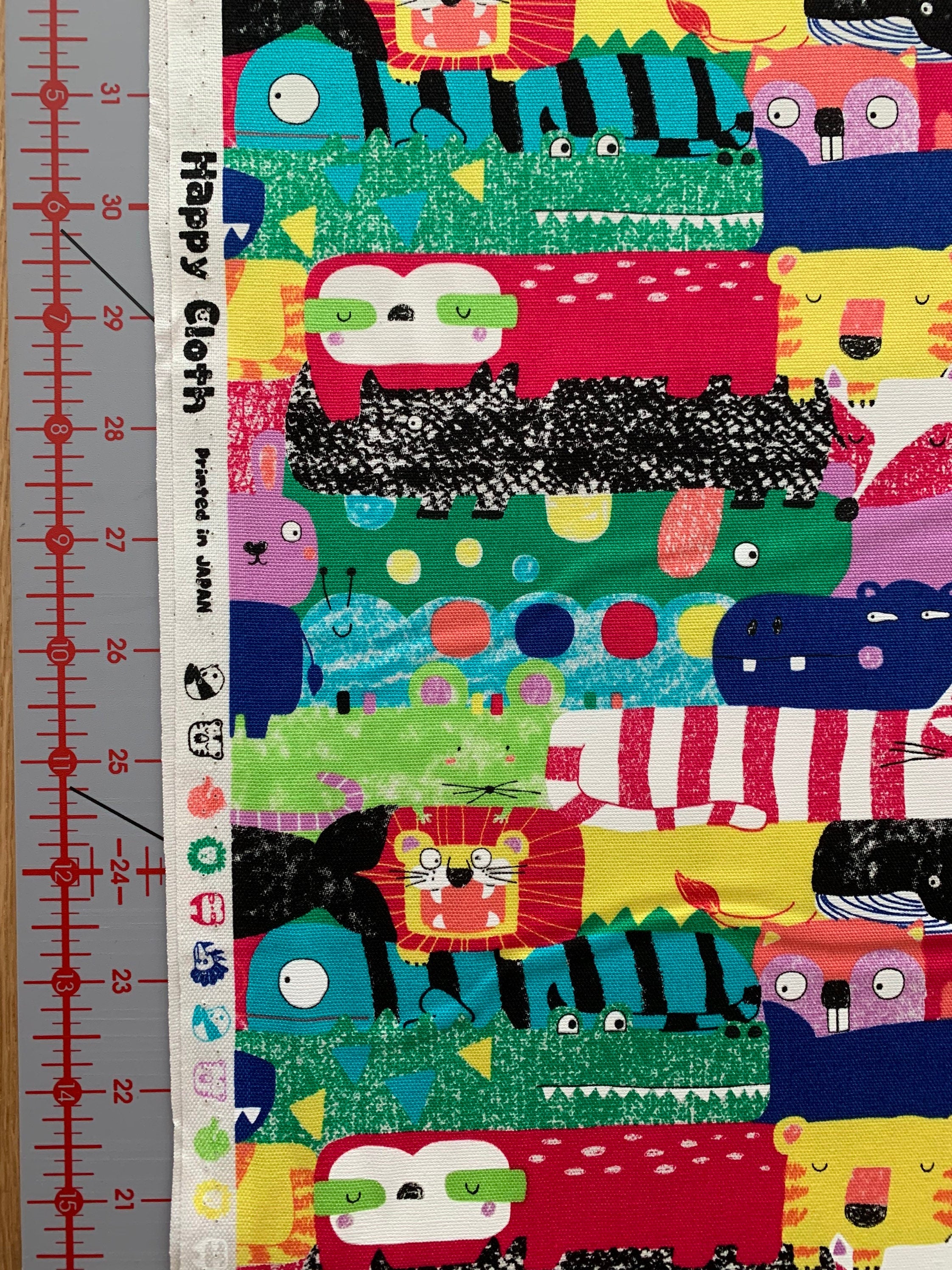Senyo - SALE Happy Cloth Wild Animals Cotton Oxford - Berry Tones Rainbow