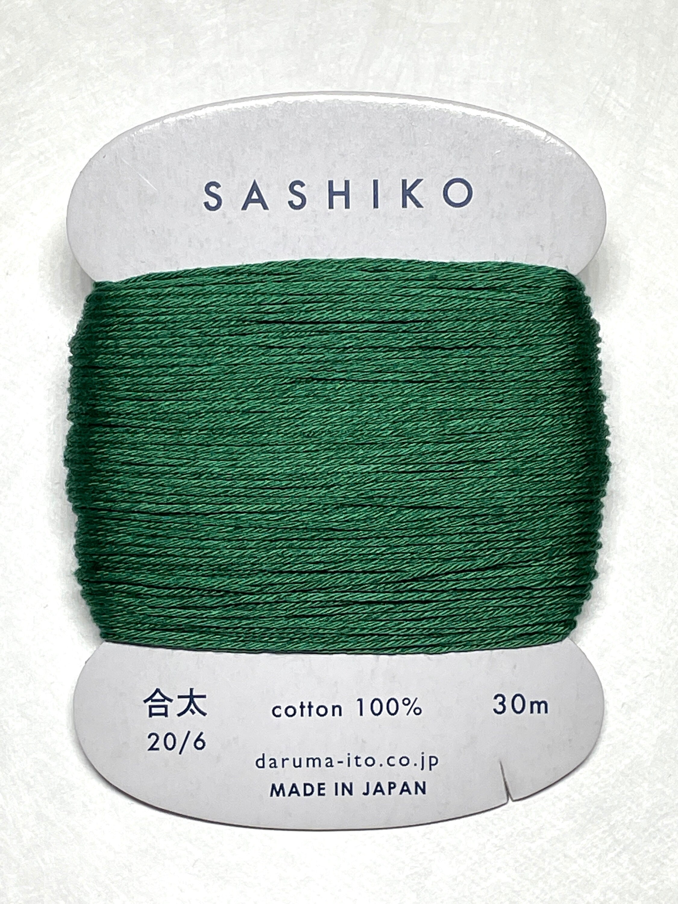 Daruma #208 BAMBOO GREEN Japanese Cotton SASHIKO thread 30 meter skein 20/6