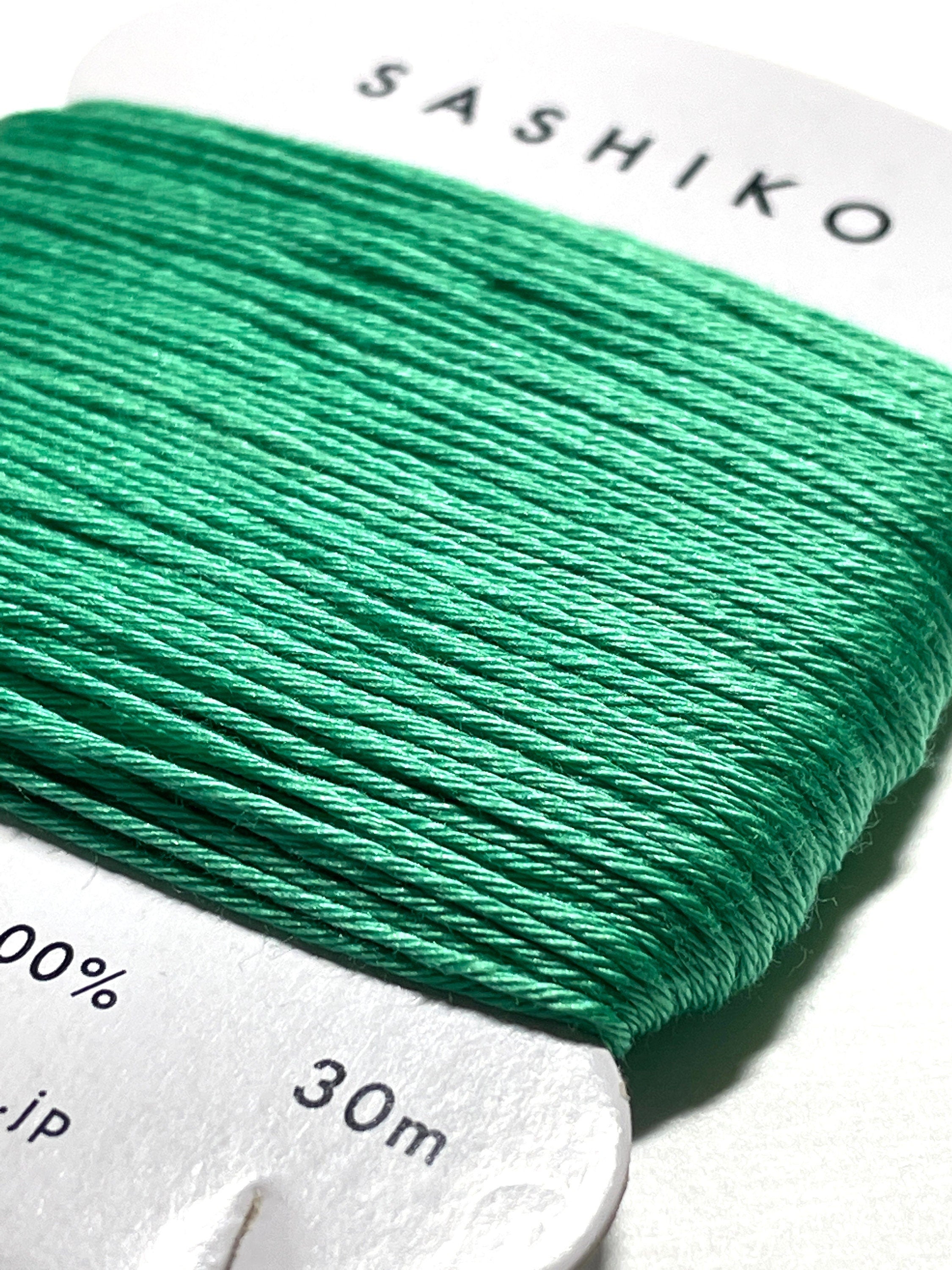 Daruma #207 EMERALD Japanese Cotton SASHIKO thread 30 meter skein 20/6 エメラルド green