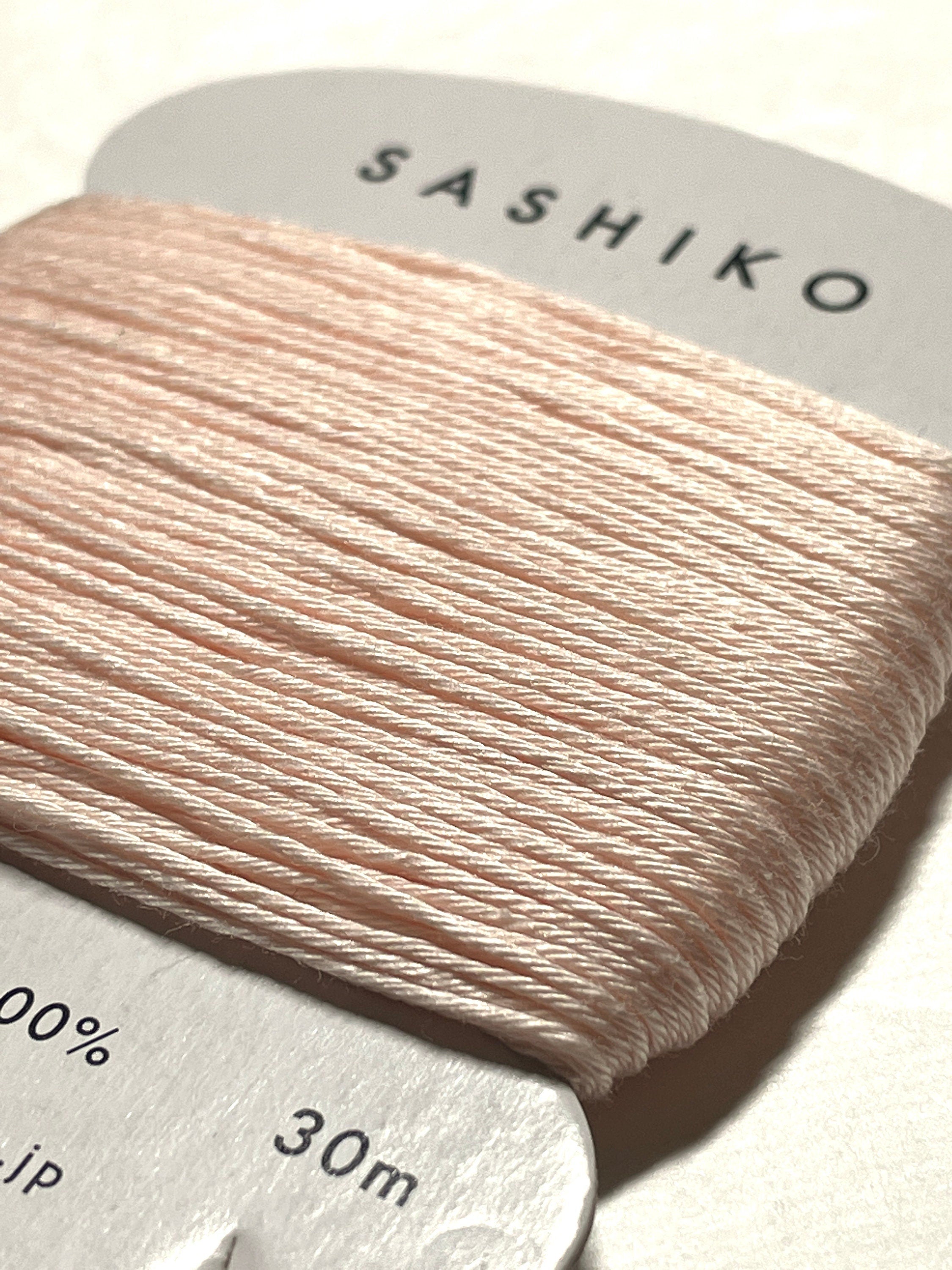 Daruma #209 CHERRY BLOSSOM Japanese Cotton SASHIKO thread 30 meter card 20/6