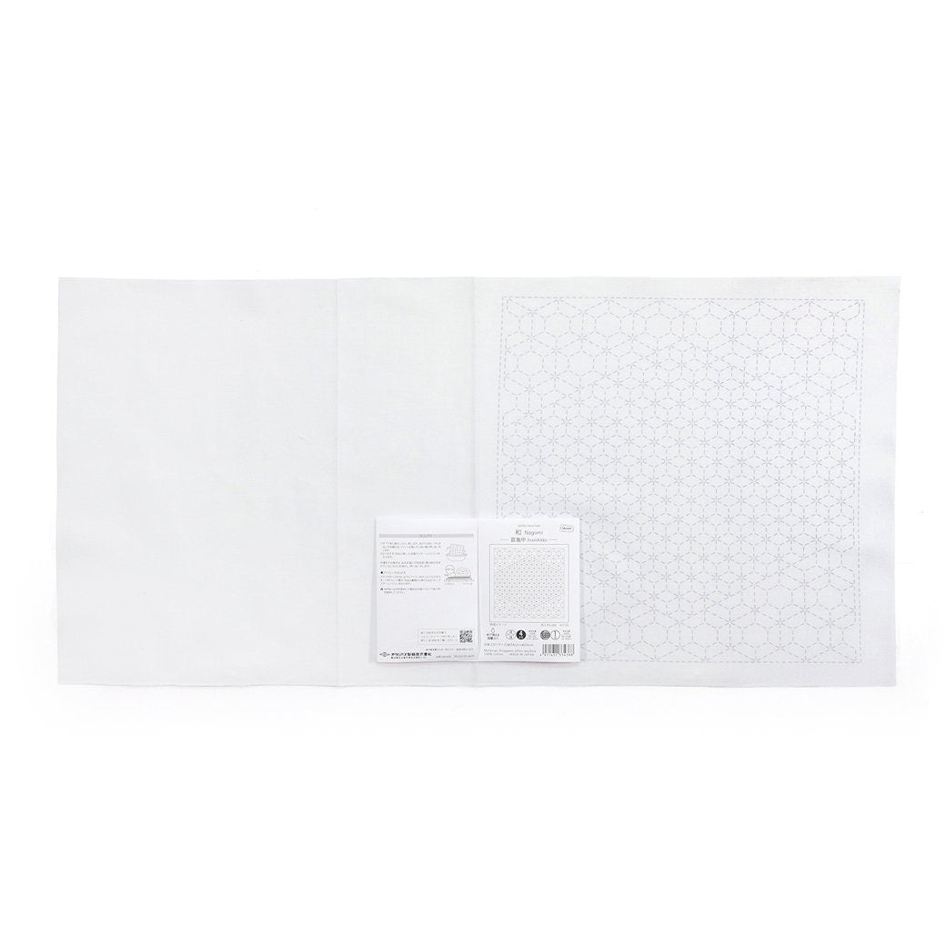 Olympus #1123 Ararekikko Japanese sashiko cotton sampler fabric Nagomi White
