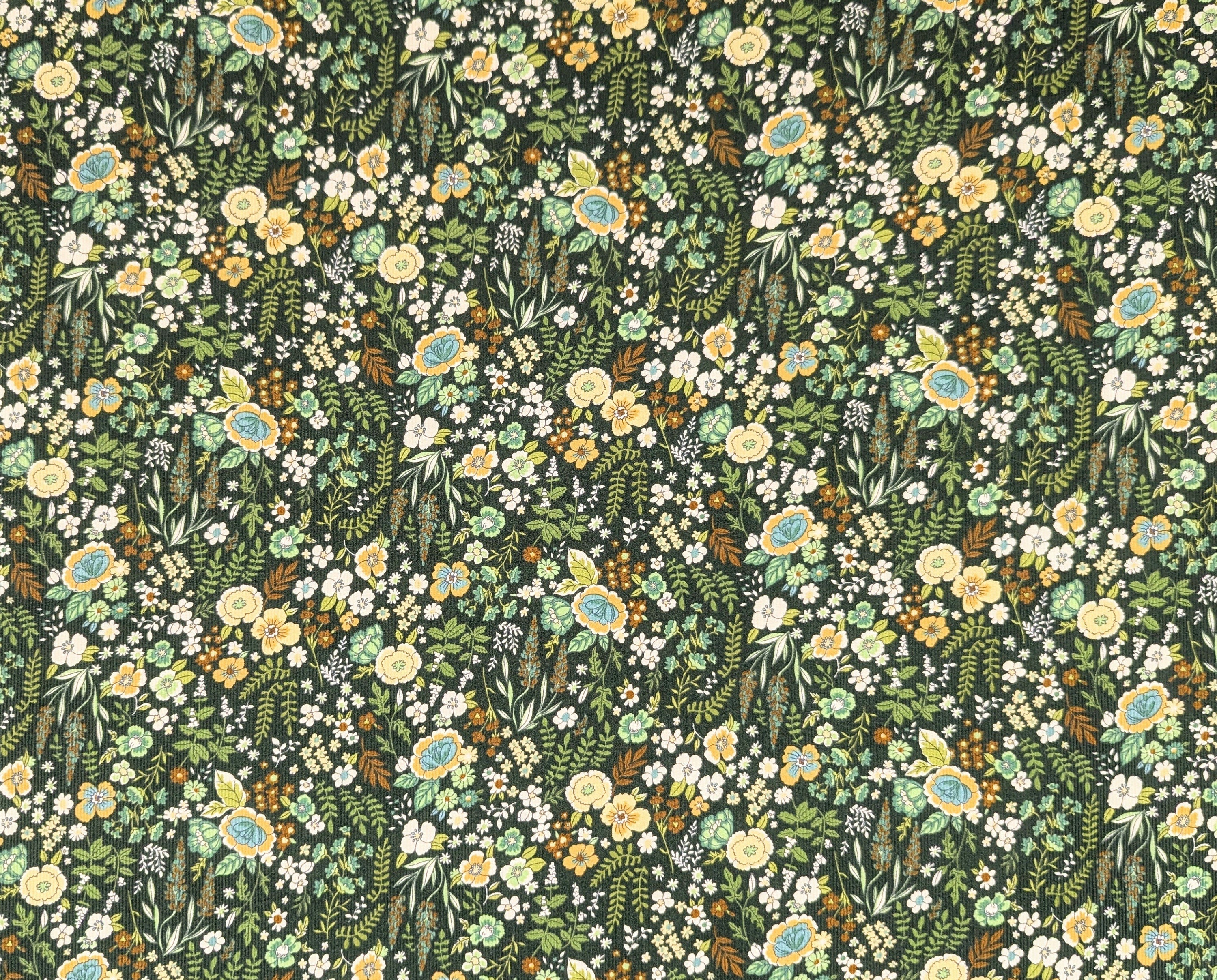 Kokka - Blooming Flowers Cotton Needlecord Corduroy - Green