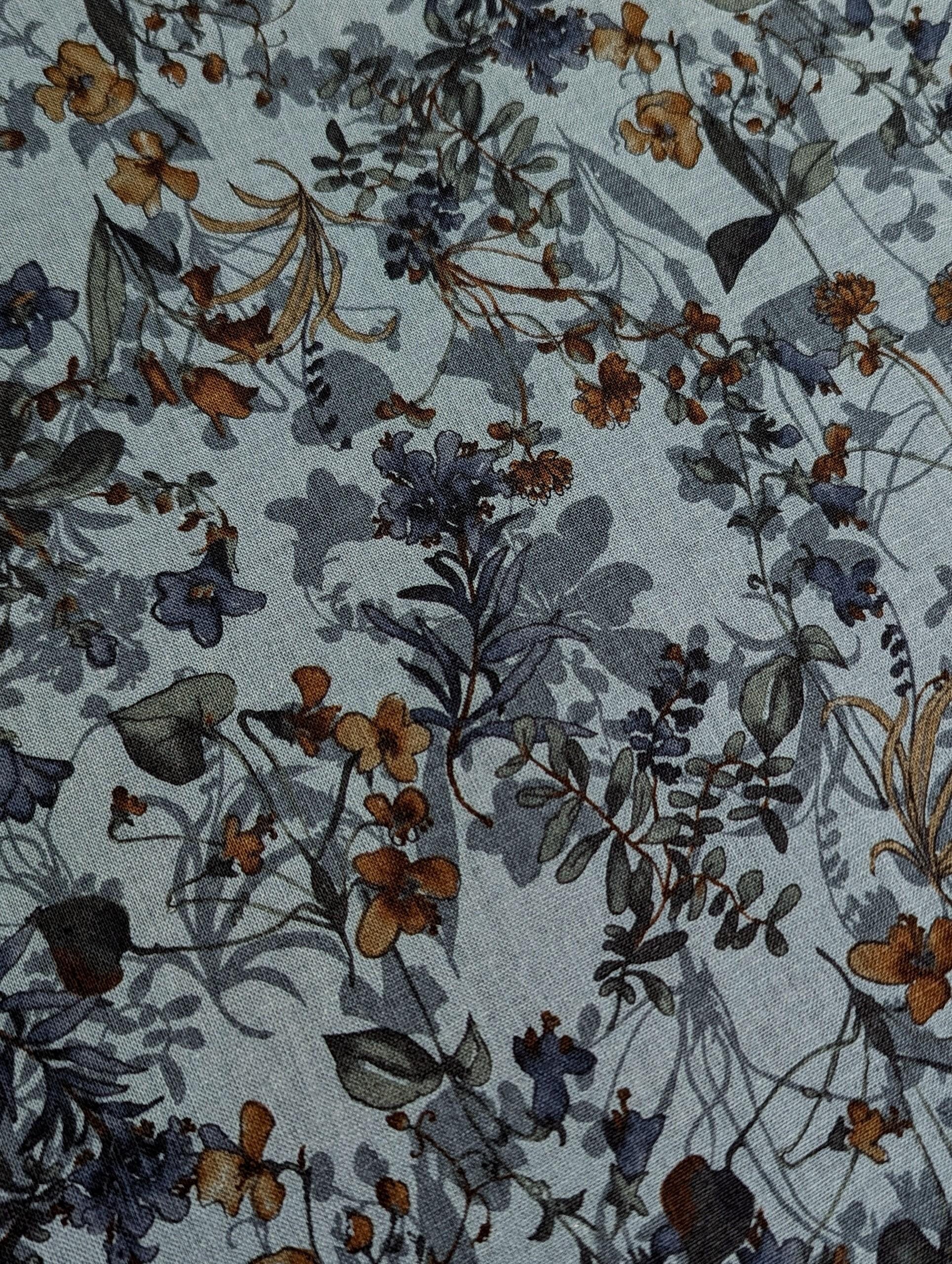 Watercolor Botanicals Hokkoh Japanese cotton linen blend fabric 7023-710 3 E blue