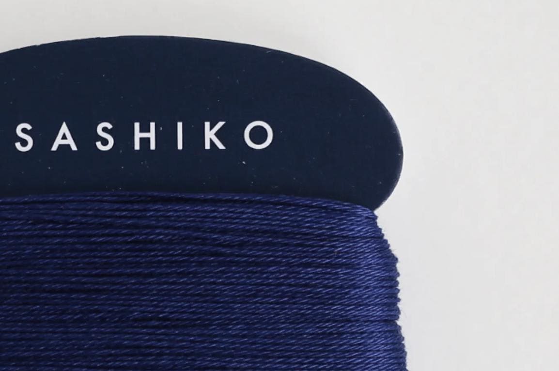 Daruma #215 NAVY BLUE Japanese Cotton SASHIKO thread 40 meter card 20/4