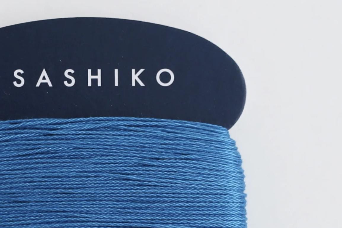 Daruma #224 BLUE Japanese Cotton SASHIKO thread 40 meter card 20/4 青
