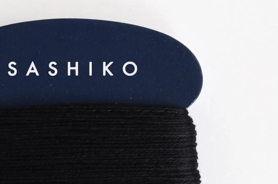 Daruma - Cotton Sashiko Thread 40m Card 20/4 - #219 Jet Black