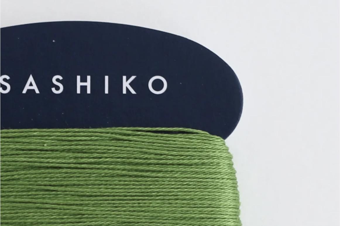 Daruma #227 SPRING GREEN Japanese Cotton SASHIKO thread 40 meter card 20/4 萌黄