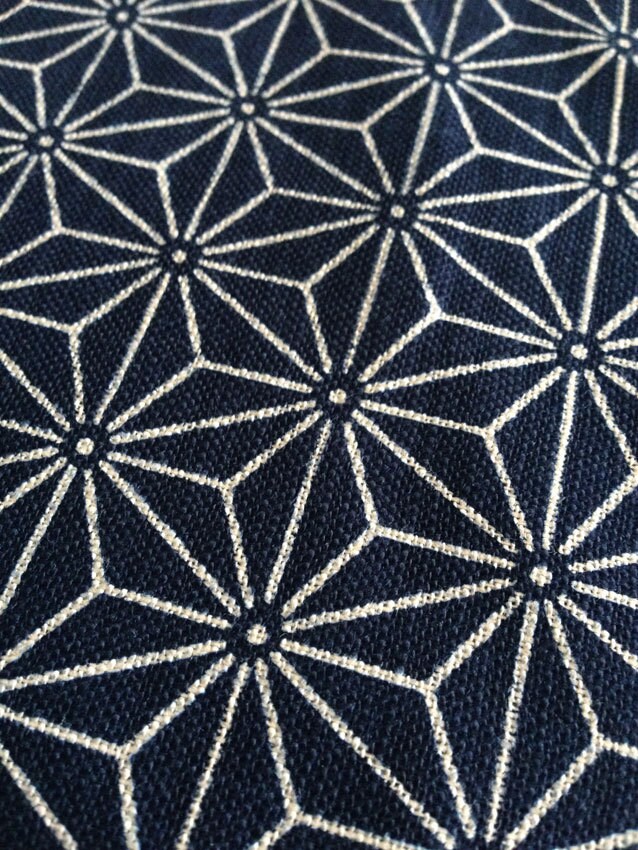 Sevenberry Asanoha hemp leaf star Japanese cotton fabric 88223-7 navy blue beige