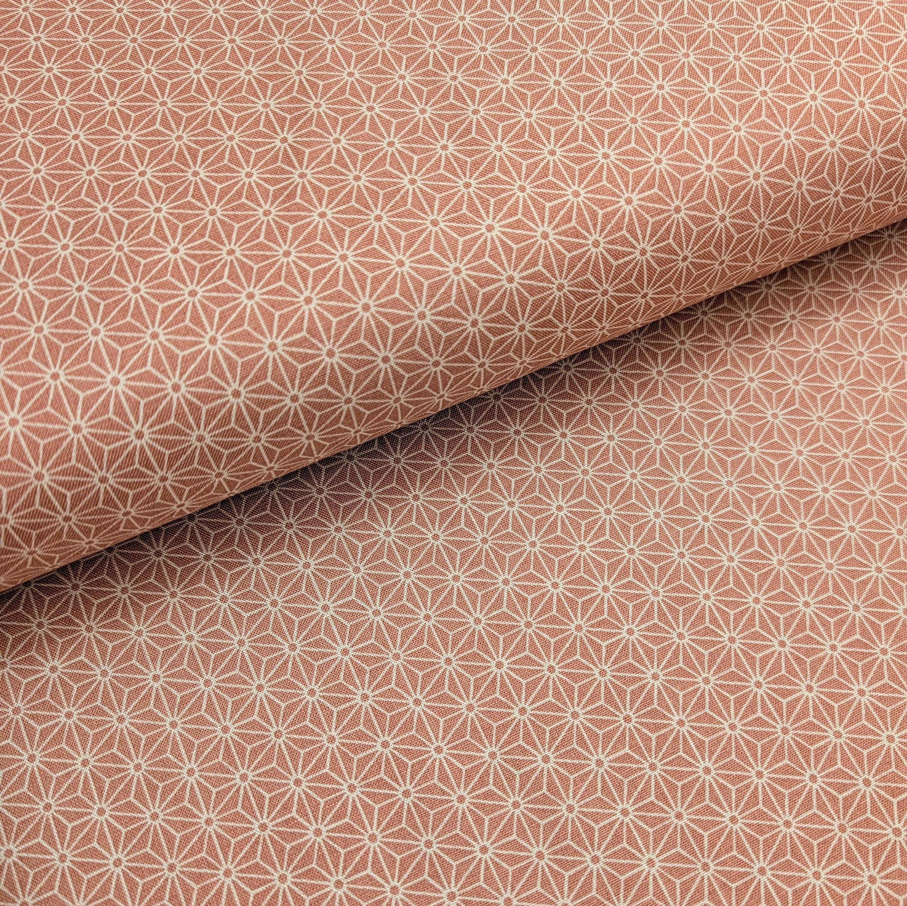 Sevenberry Small Asanoha stars Japanese cotton fabric 88222-2-11 beige & pink