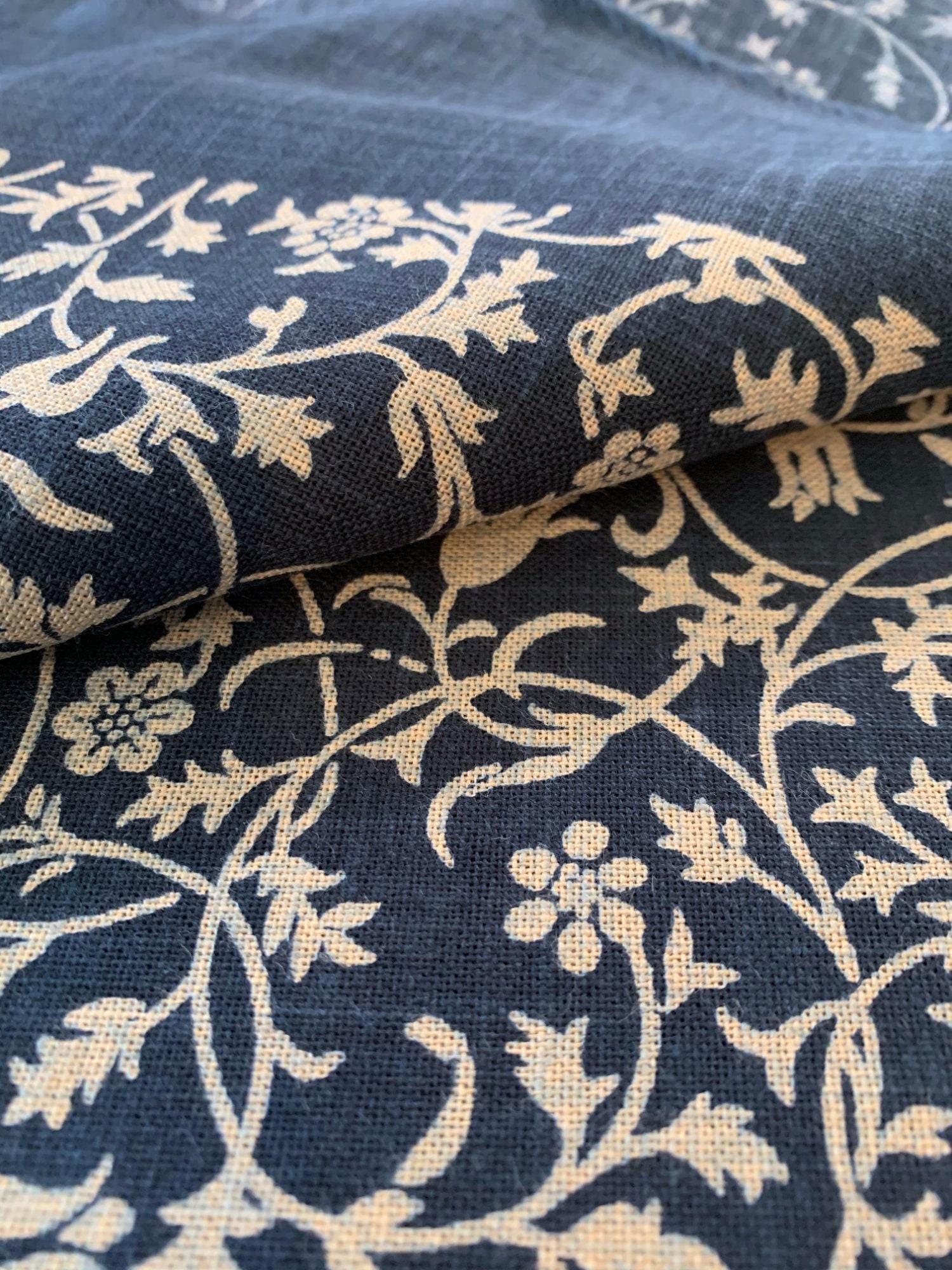 Kurenai - Hand Stenciled Flower Garden Cotton - Blue Beige