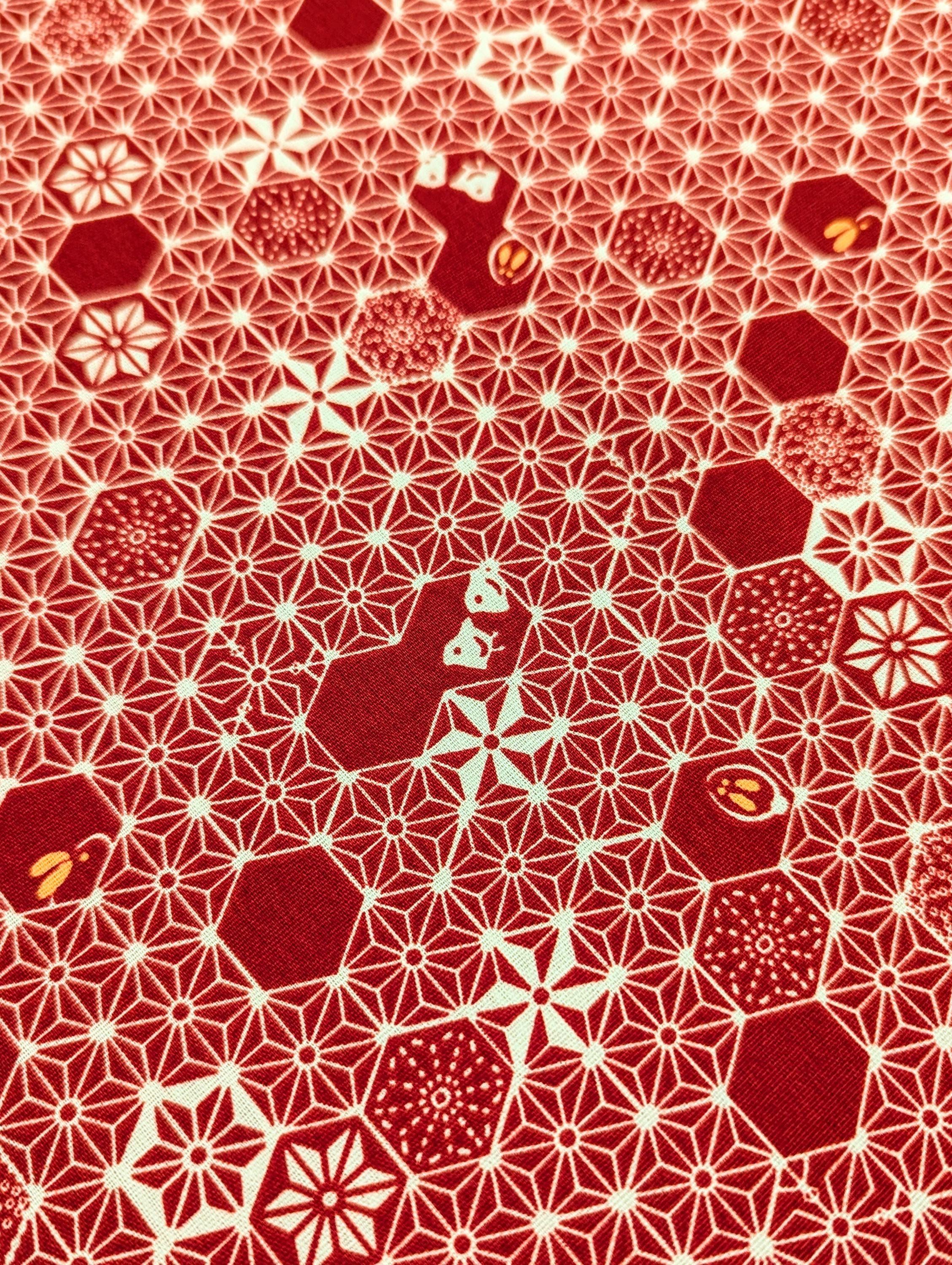 Yamaoka - Tortoise Shell Honeycomb Cotton Fabric - Red