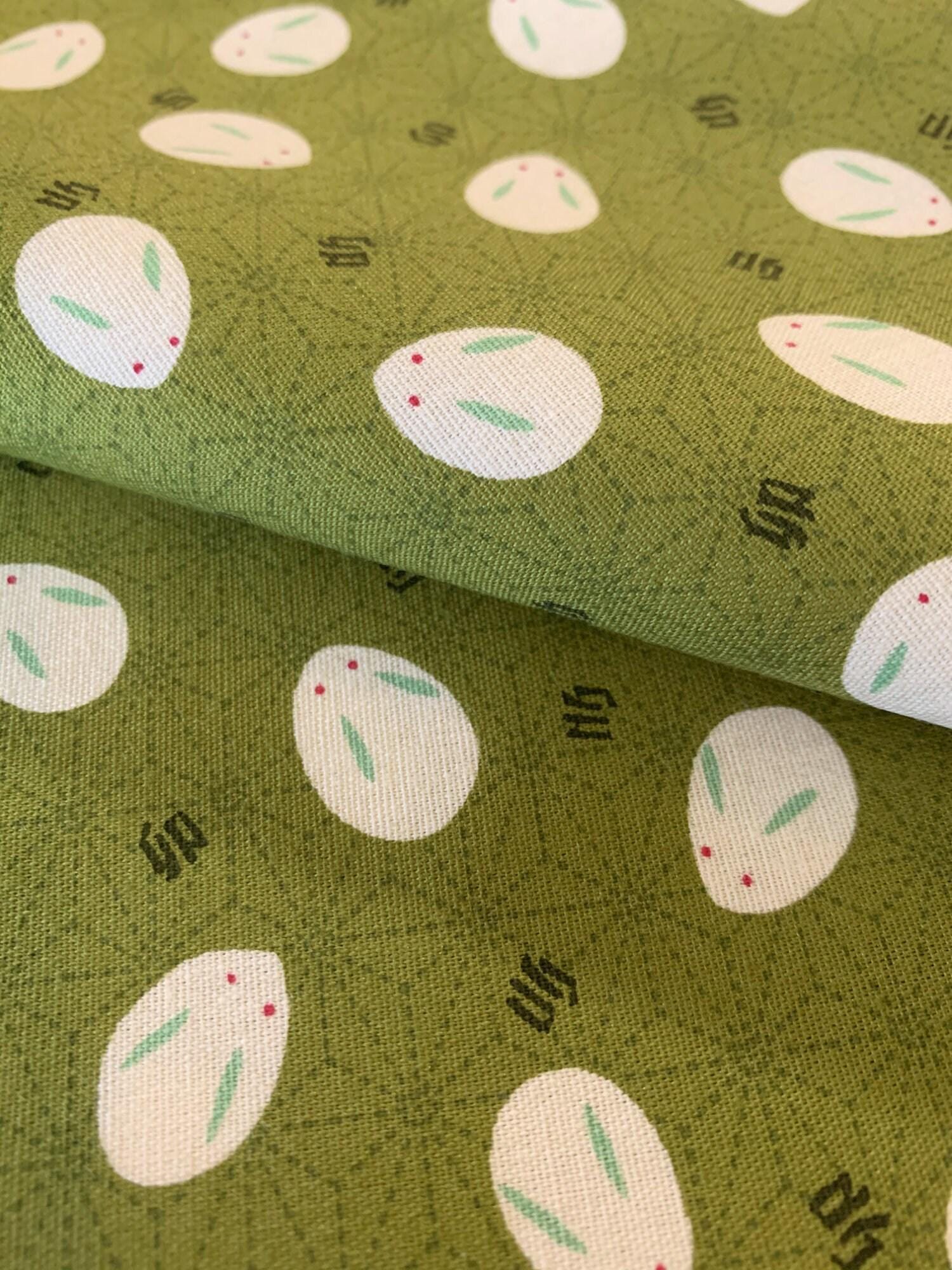 Yamaoka - Slipper Bunnies Cotton Fabric - Green