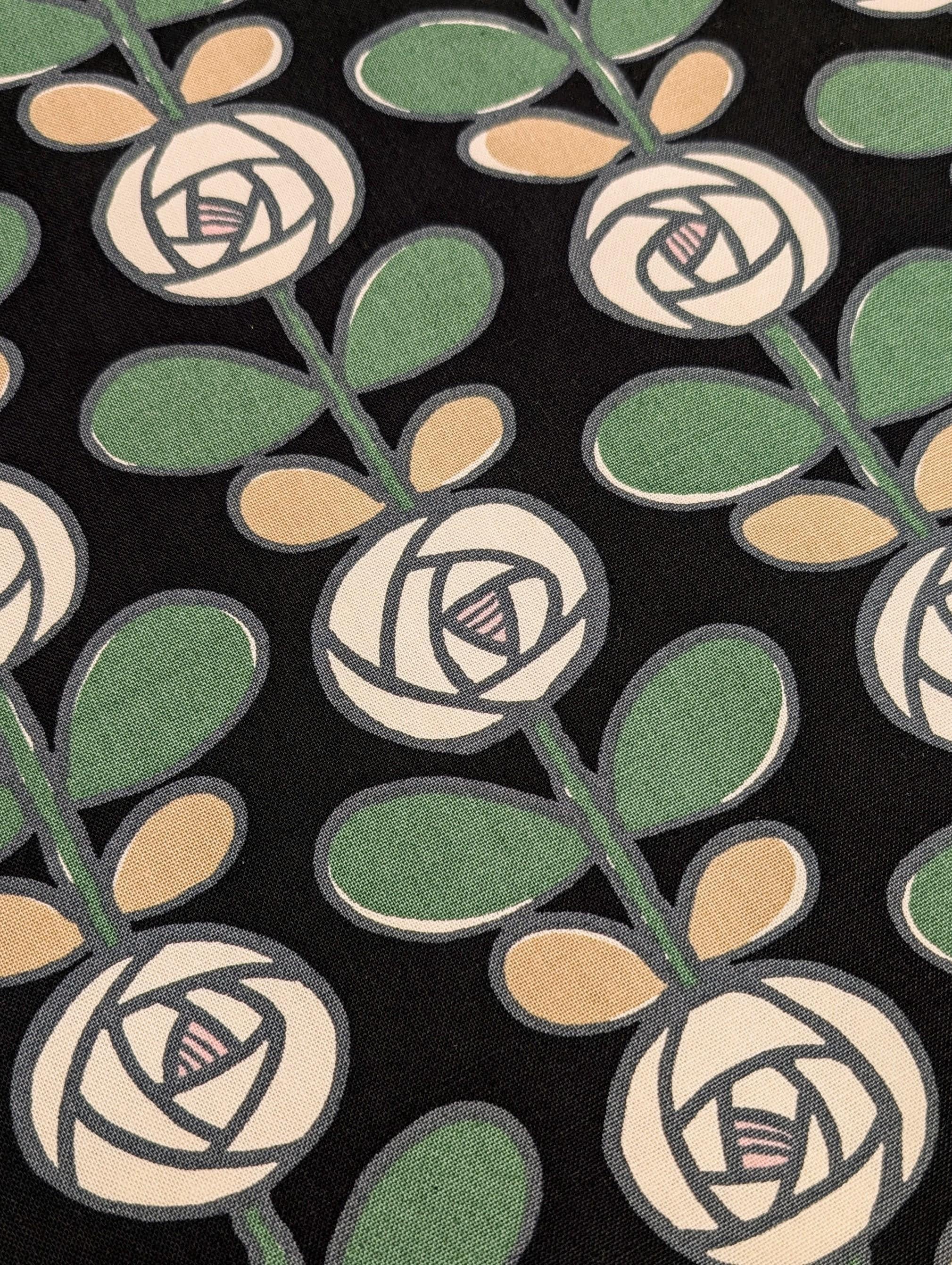 Kobayashi - Scandinavian Roses Cotton Oxford - Black