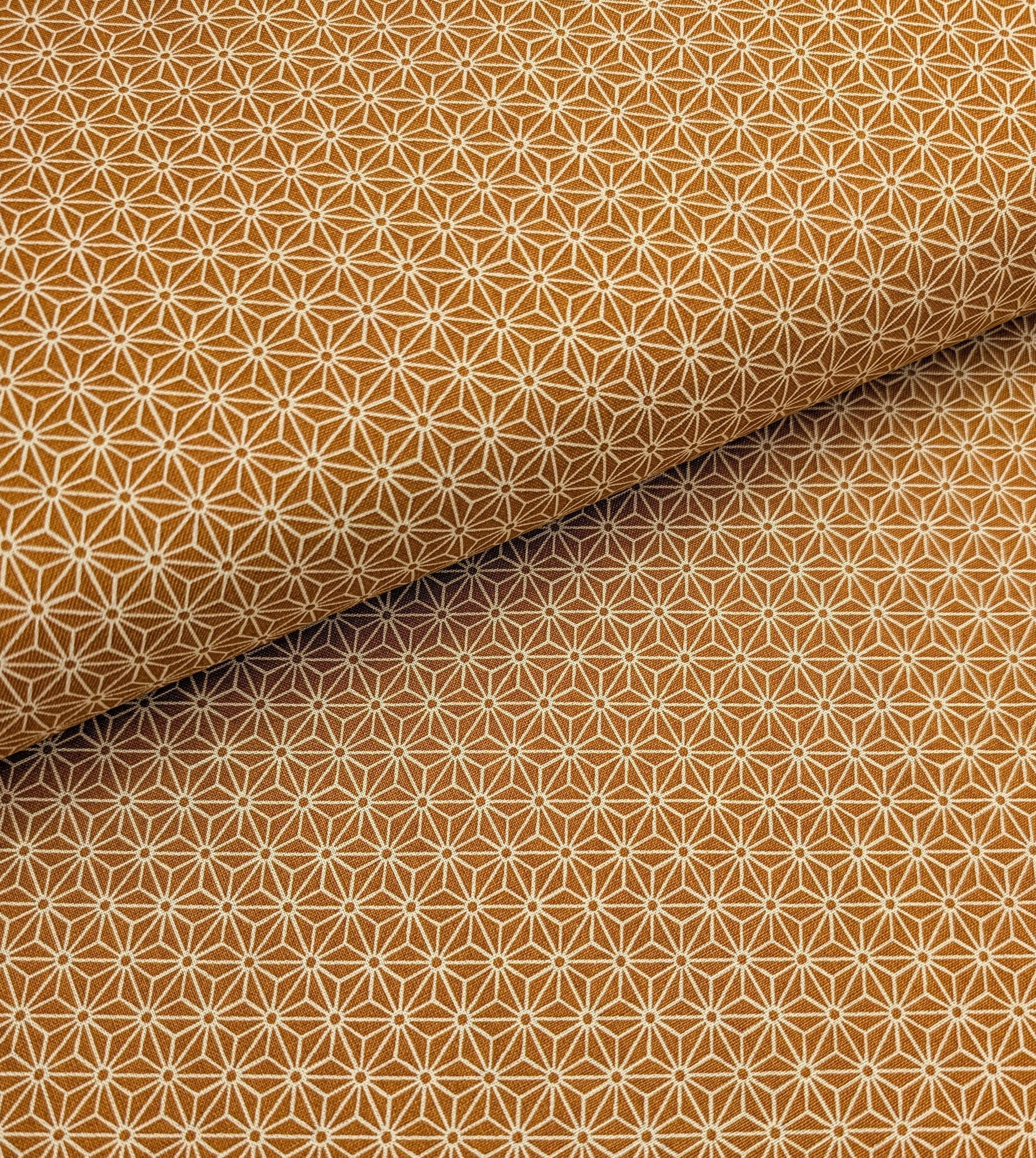 Sevenberry Small Asanoha stars Japanese cotton fabric 88222-2-12 beige & orange