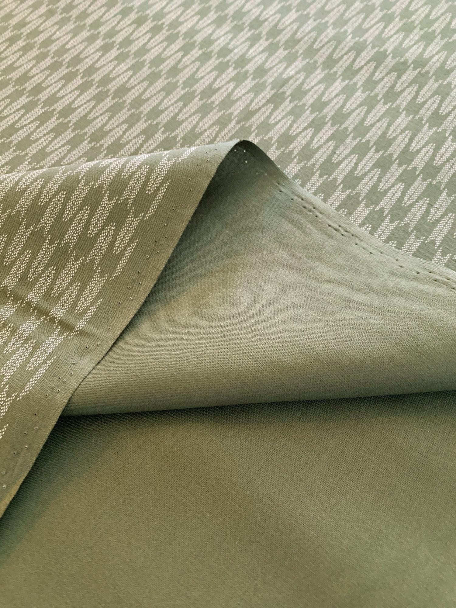 Sevenberry Zigzag Yabane arrows Japanese cotton fabric 88222-6-1 green beige