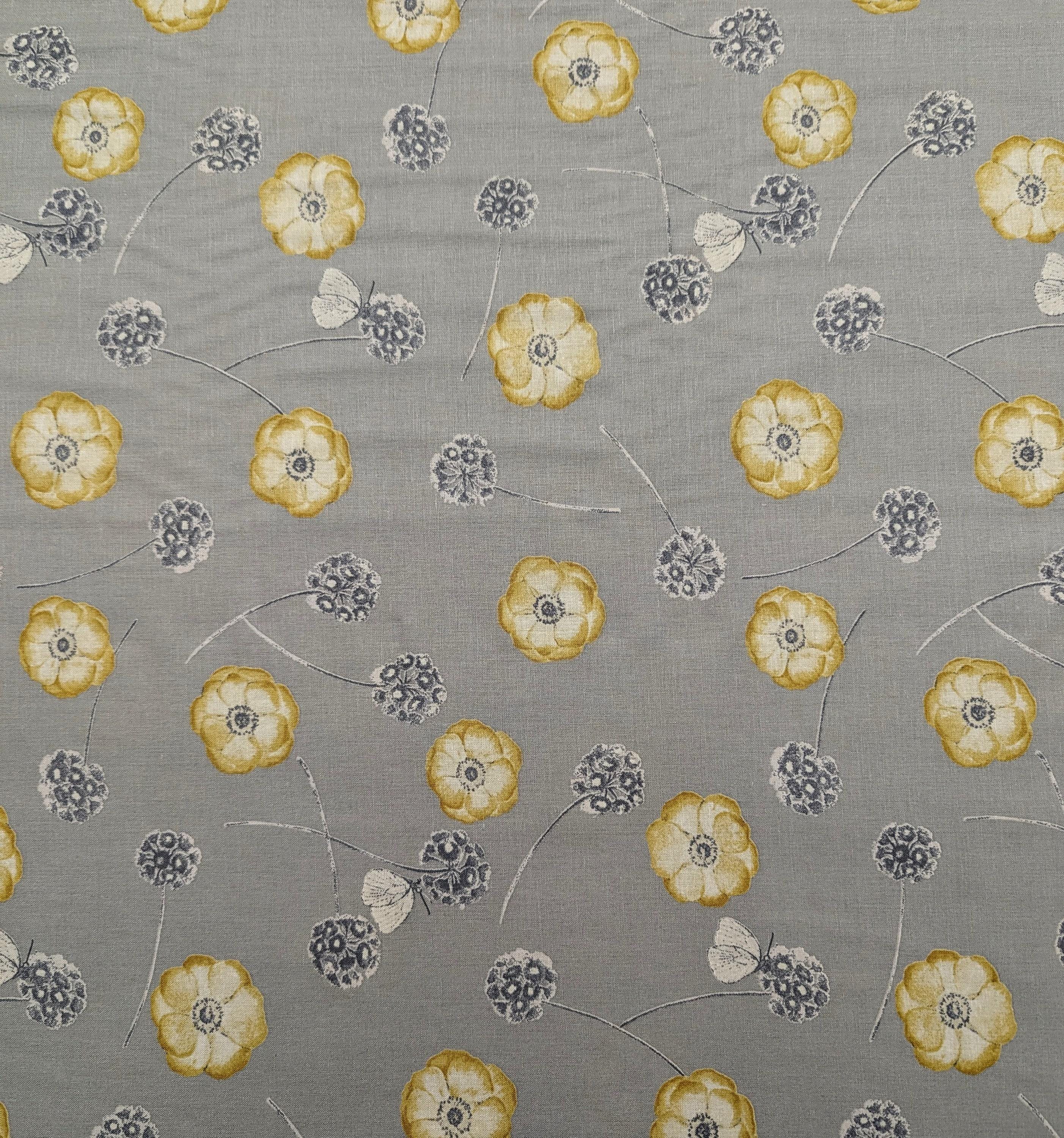 Koizumi - Poppies and Butterflies Cotton/Linen Blend - Gray