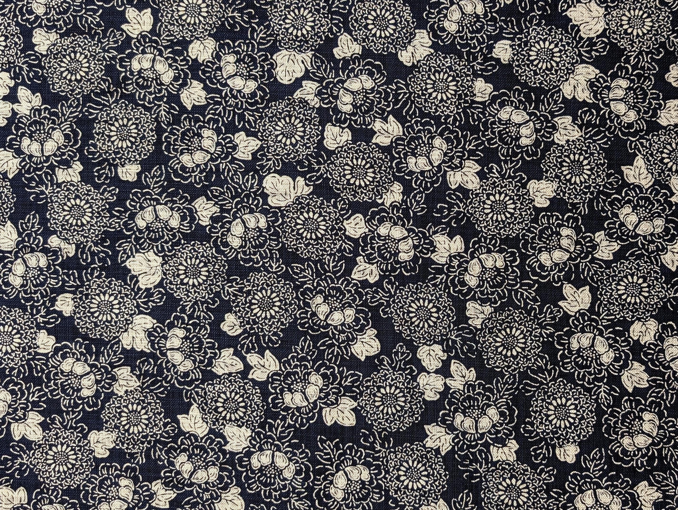 Sevenberry - Karakusa Flower Cotton Fabric - Navy Blue Beige