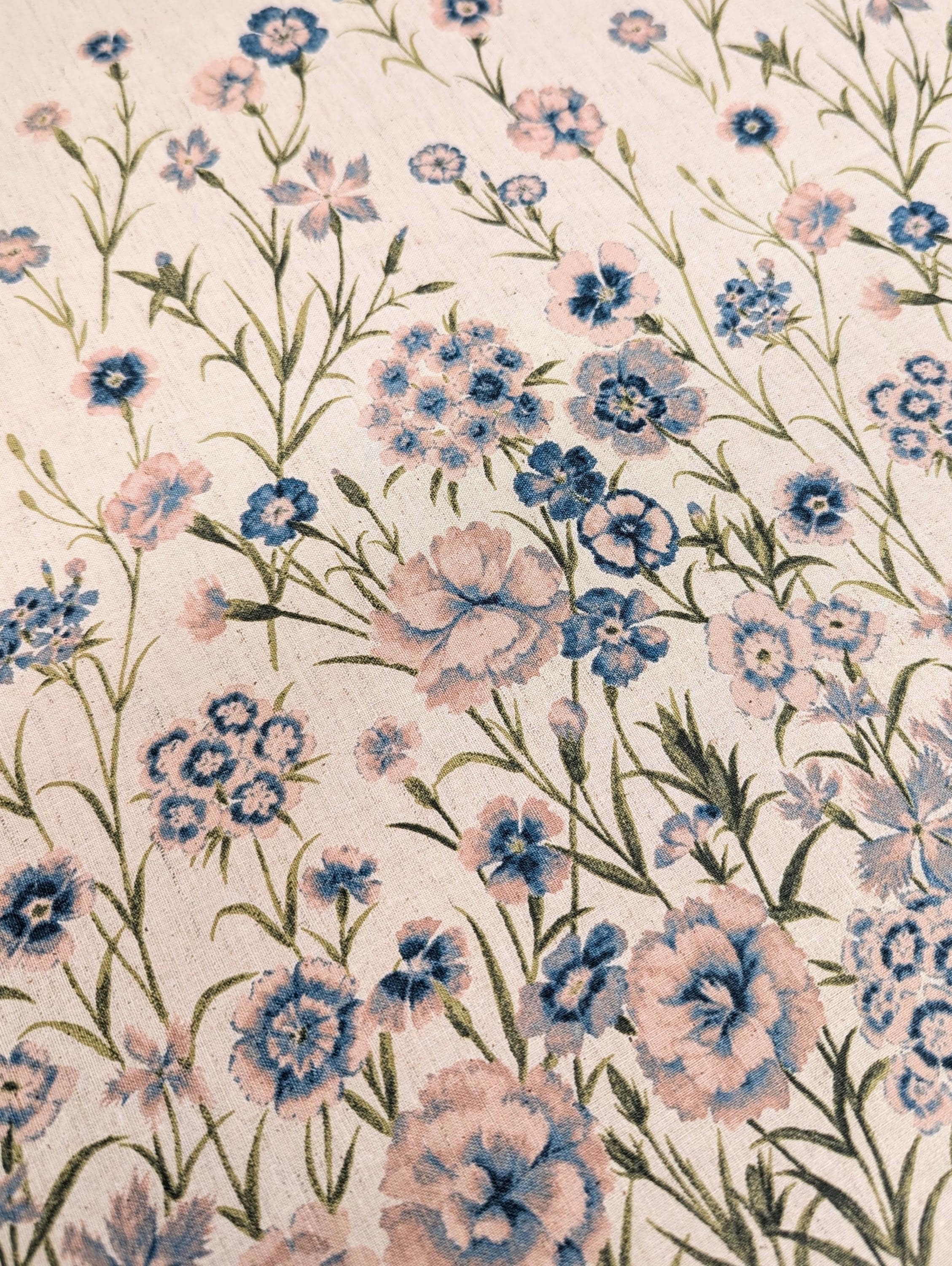 Koizumi - Summer Meadows Panel Momen-T Cotton/Linen Fabric - Beige