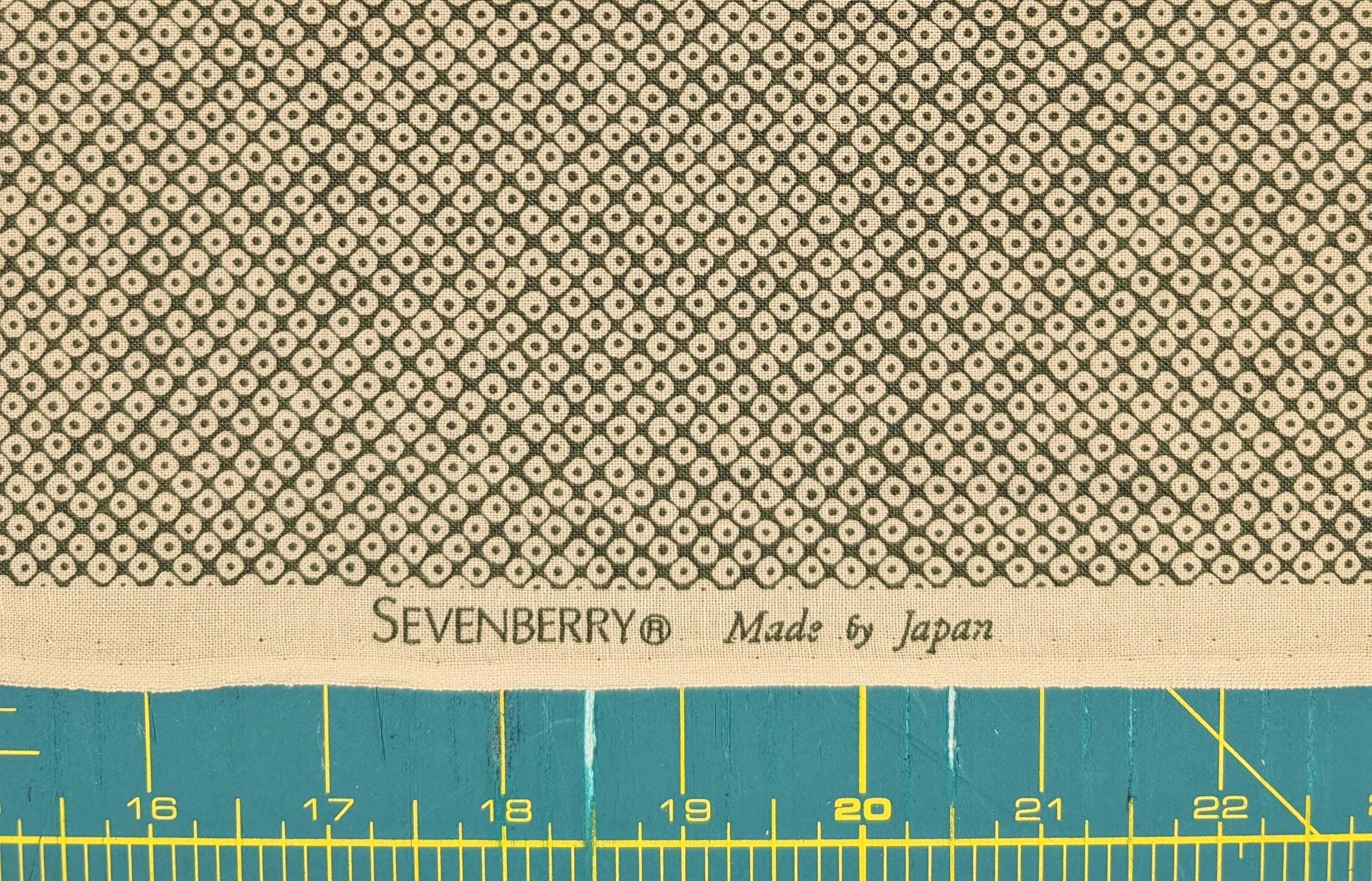 Sevenberry Kanoko Dots Japanese cotton fabric 88222-9-3 beige & green