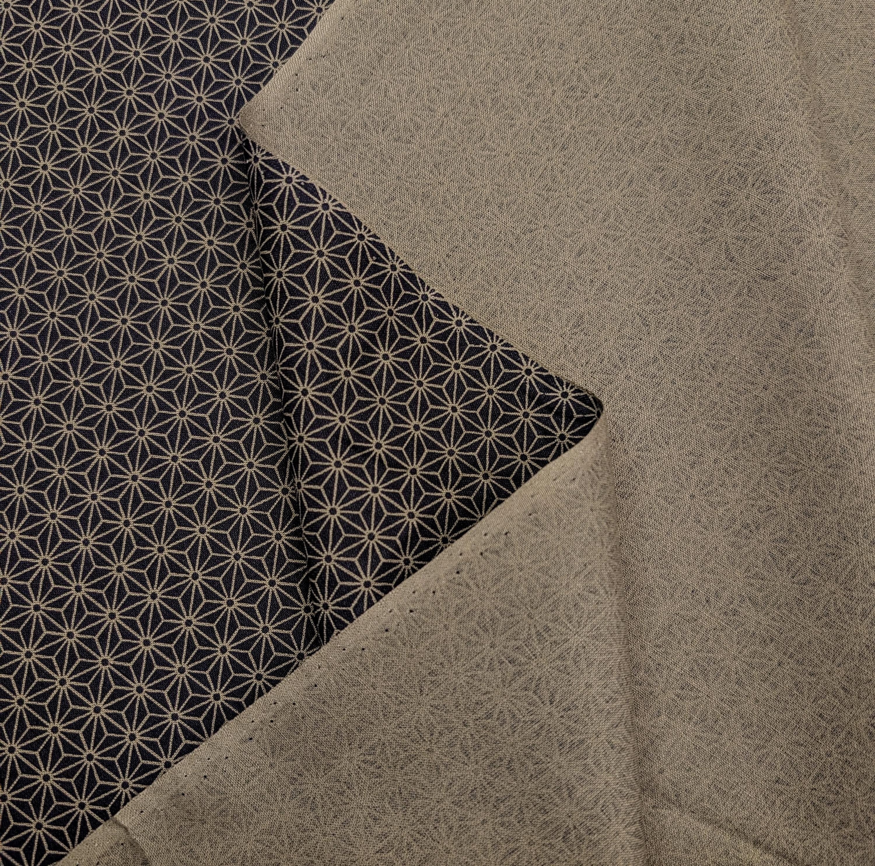 Sevenberry Small Asanoha stars in beige on Japanese cotton fabric 88222-2-15 black & gray