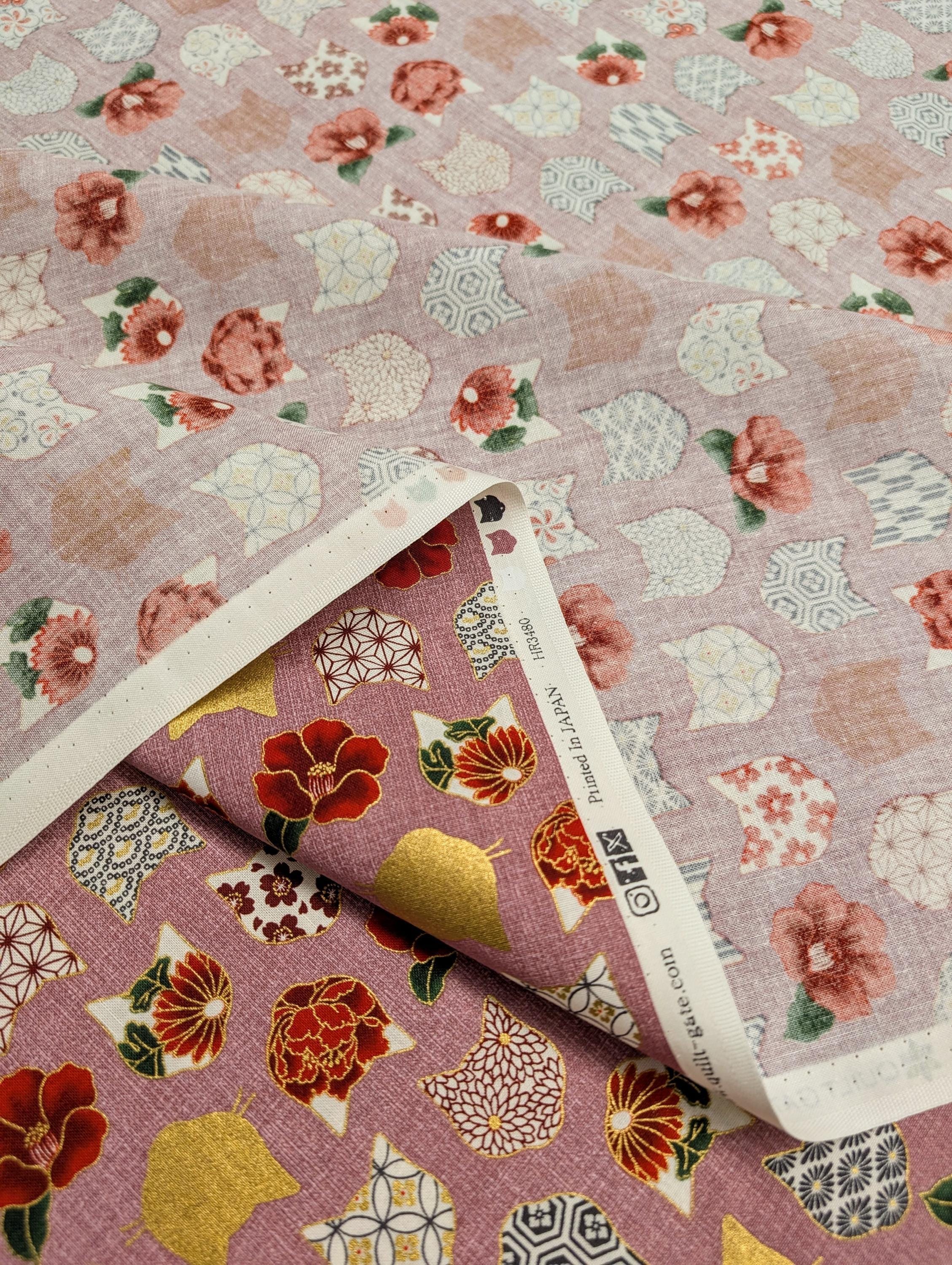 QuiltGate - Hyakka Ryoran Patterned Cats Cotton Fabric - Pink