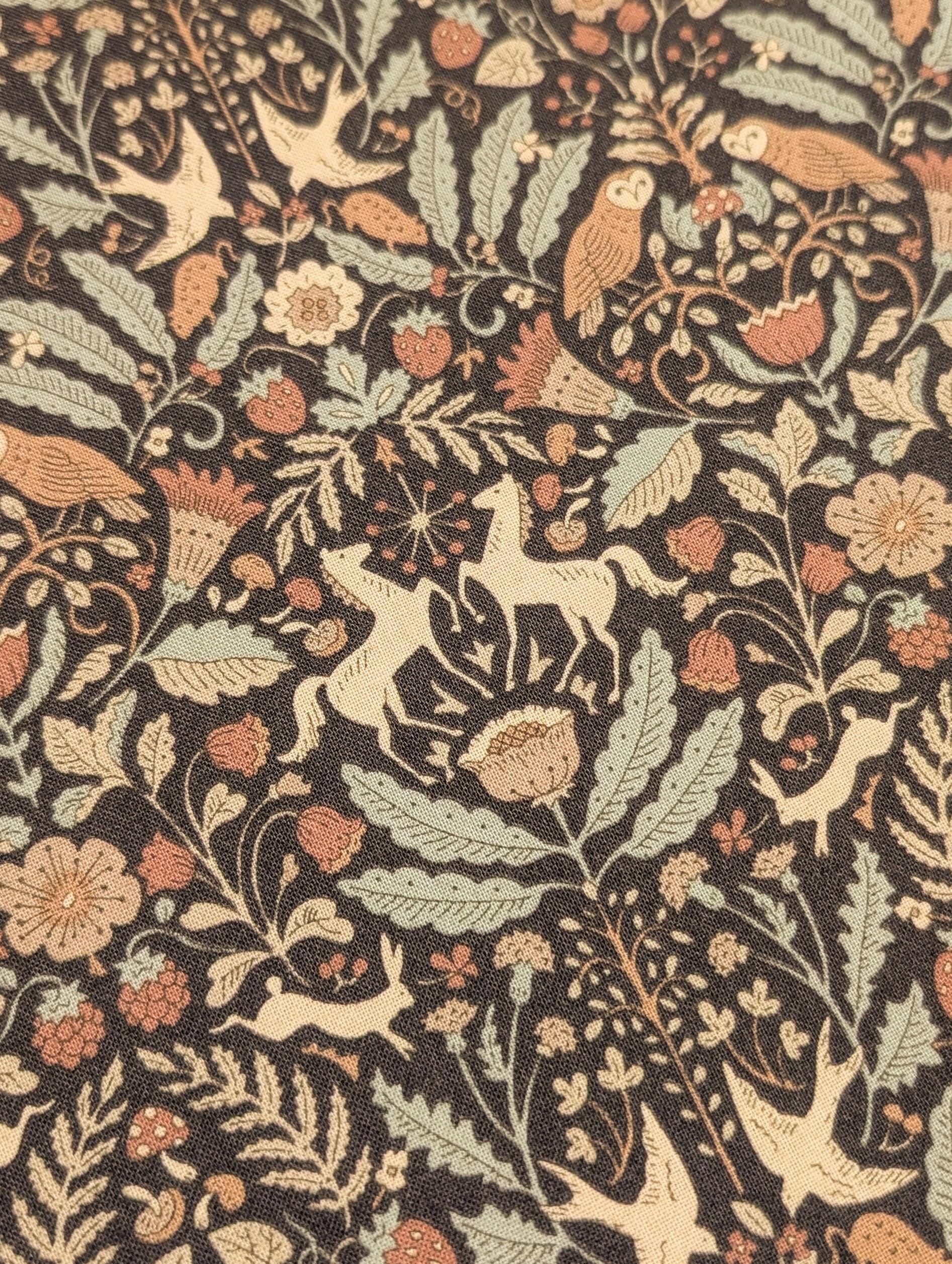 Kokka - Animal Forest Trèfle Cotton Sheeting - Brown